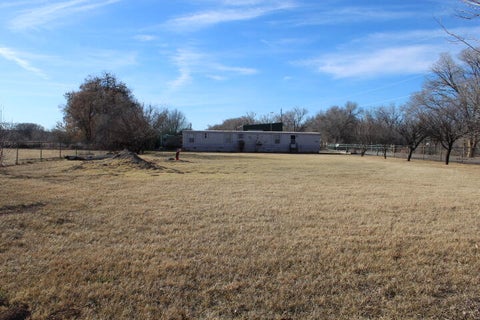 Mobile Home For Sale - 401 Chantelly Lane<br/> Los Lunas, NM 87031