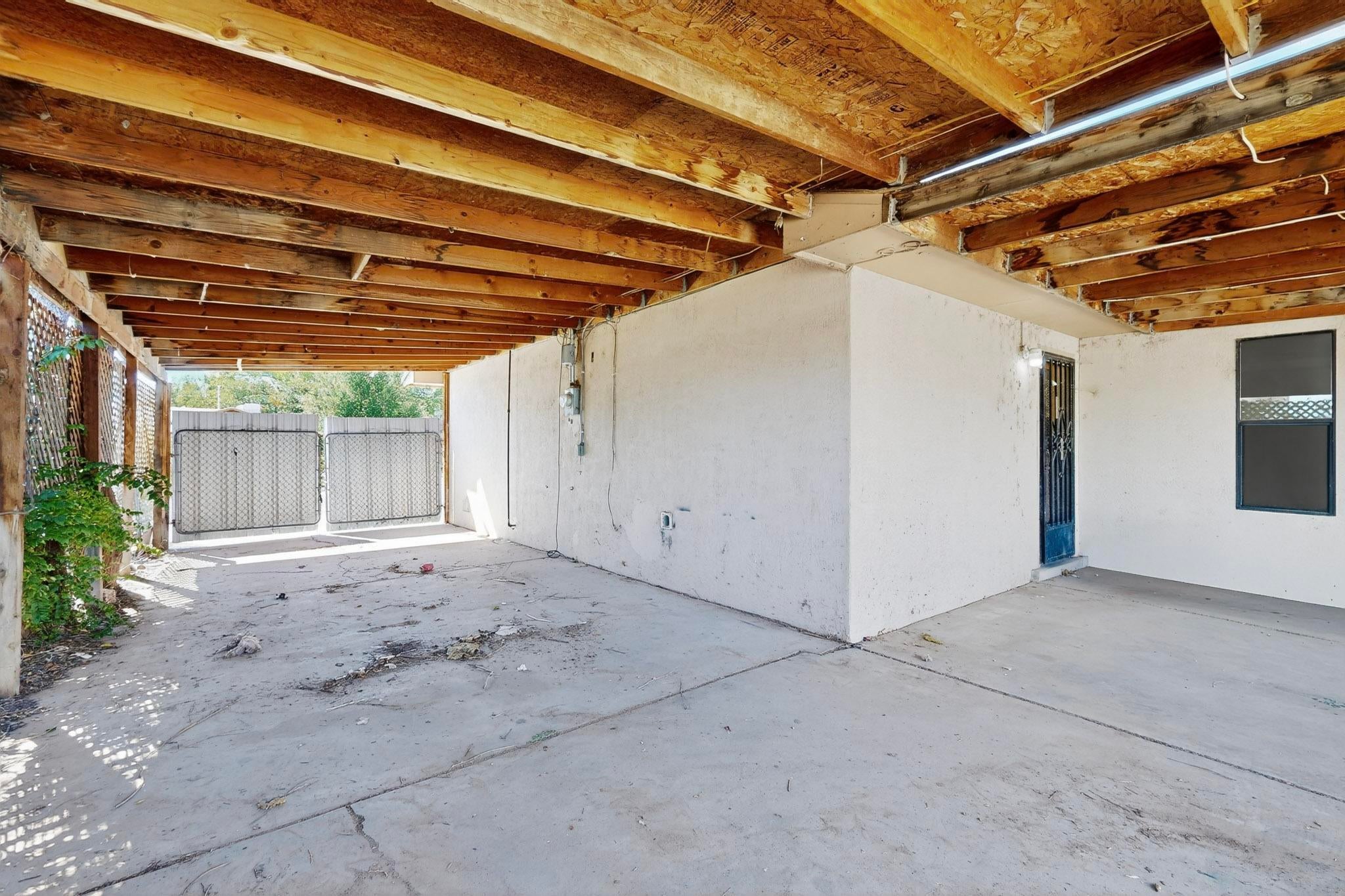 1212 W Didier Avenue
