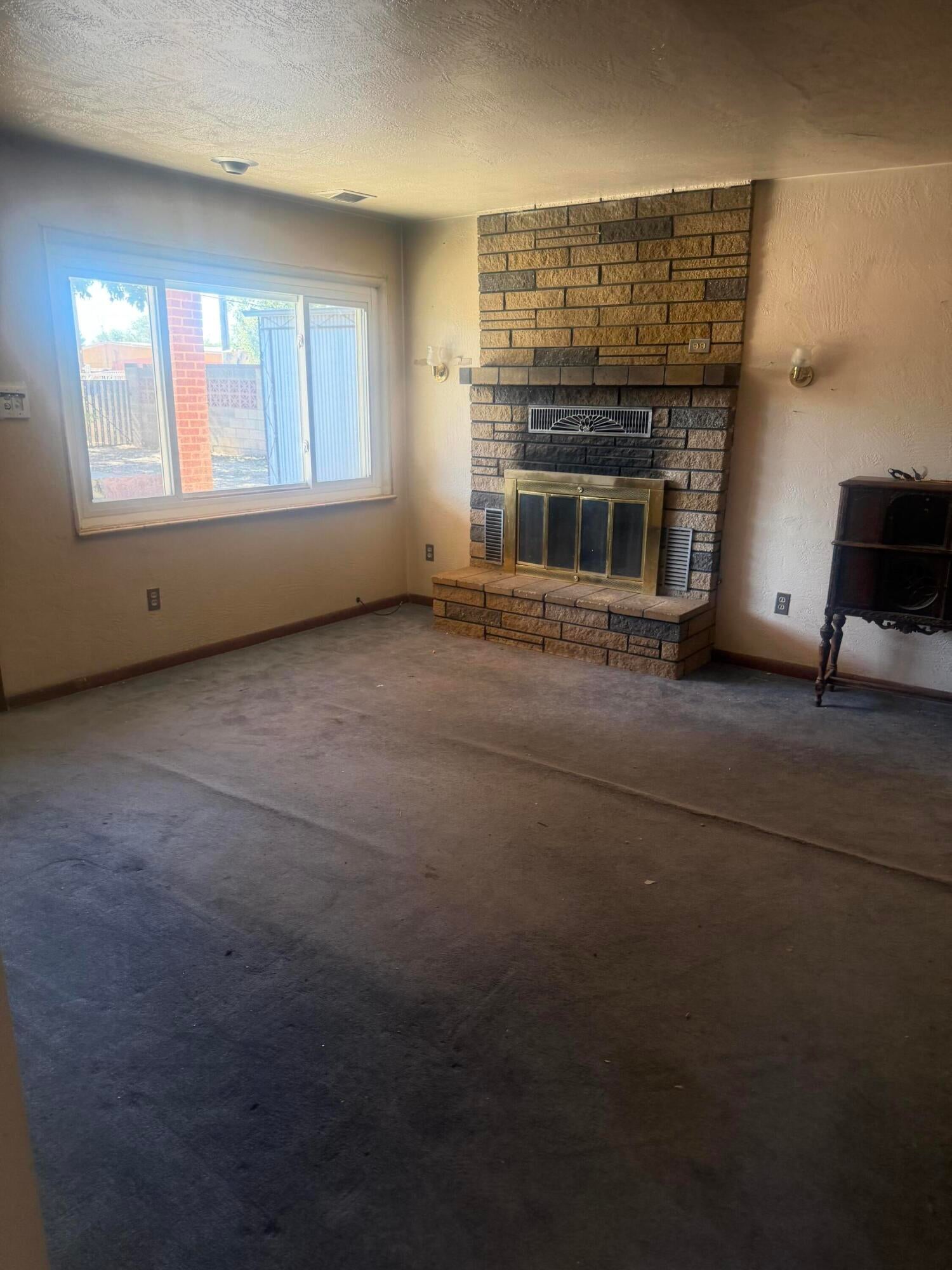 2005 Tapia Boulevard SW