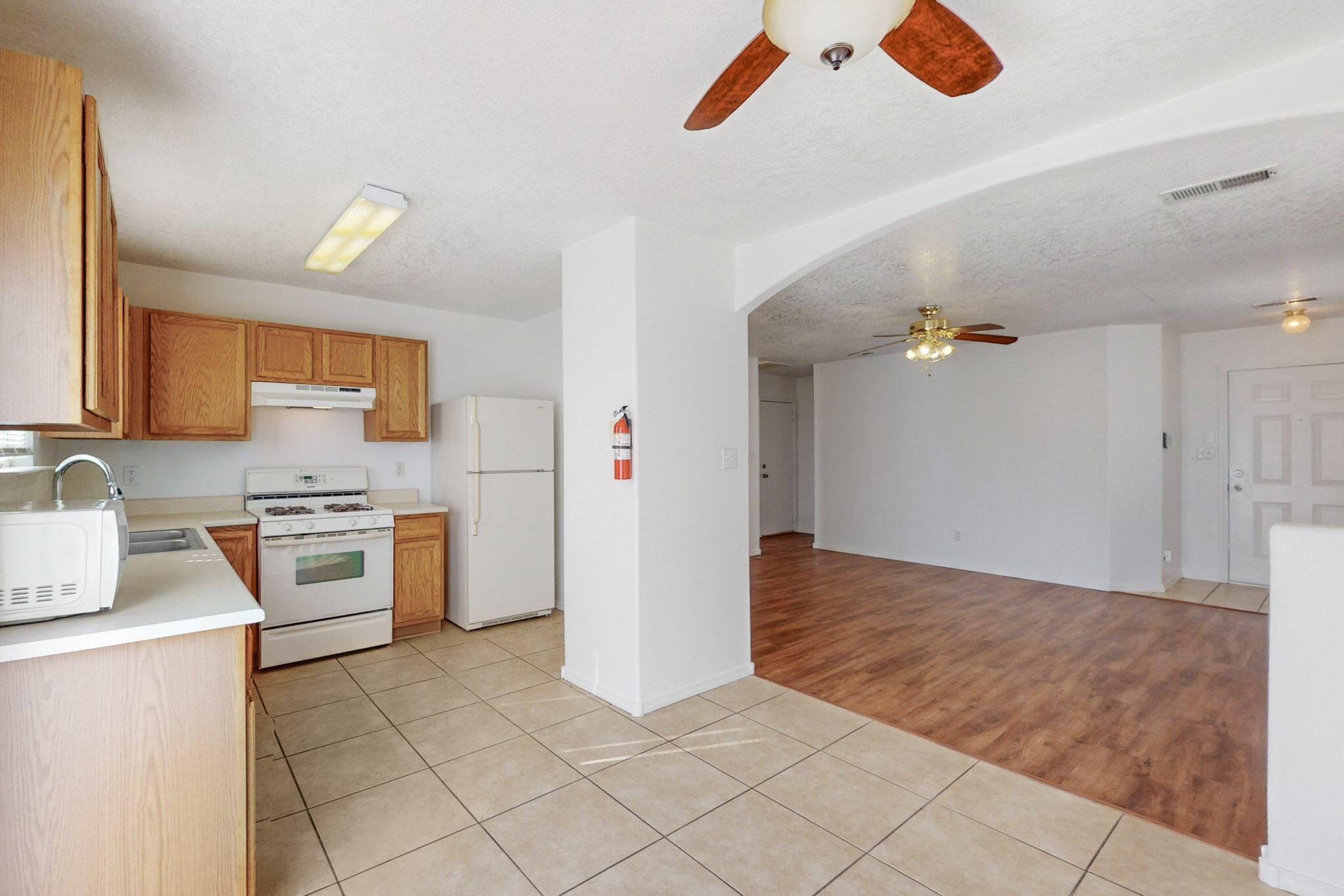 8312 Vista Estrella Lane, Albuquerque, New Mexico image 11