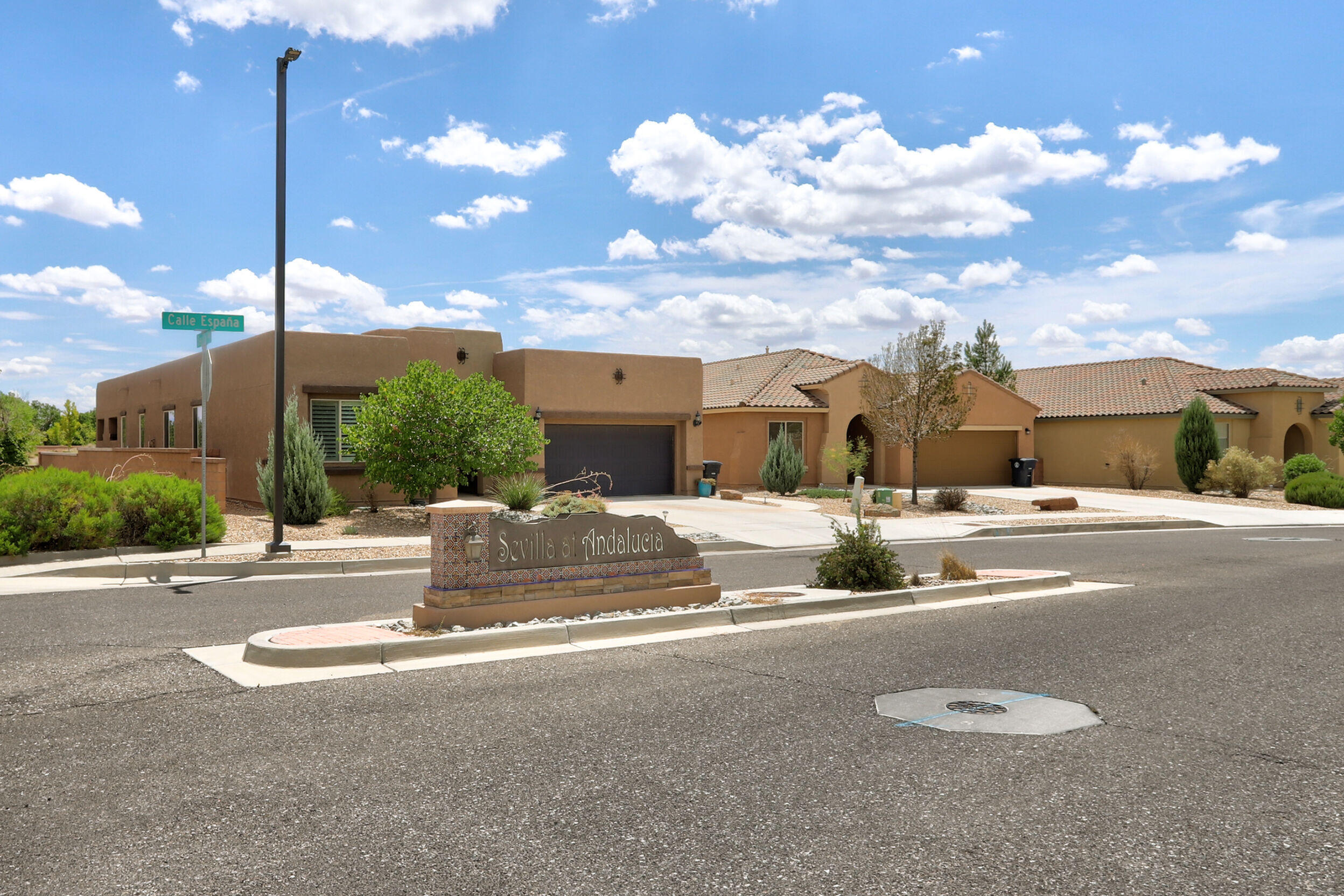 4920 Calle Espana NW