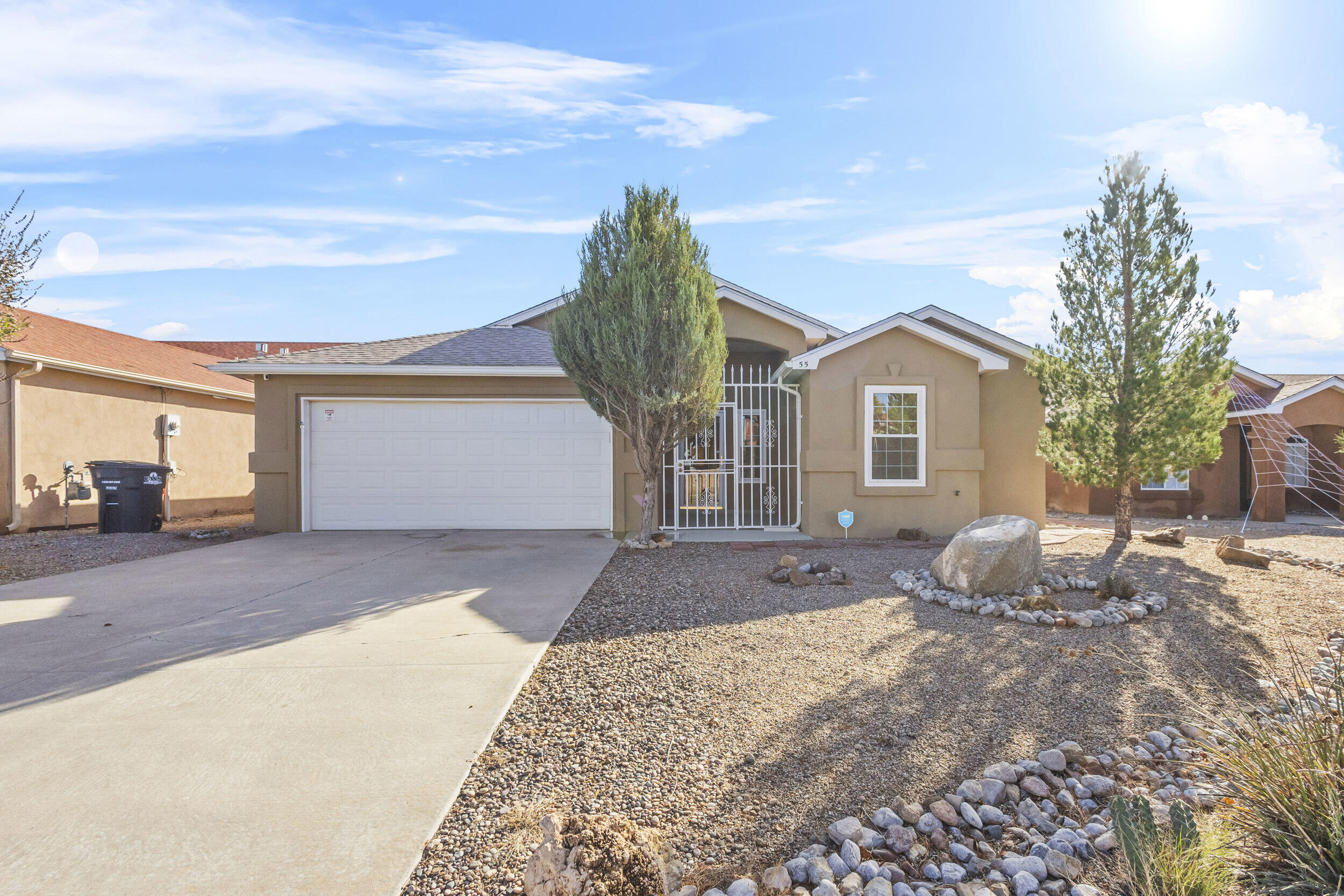 55 Rosa Avenue, Los Lunas, New Mexico image 1