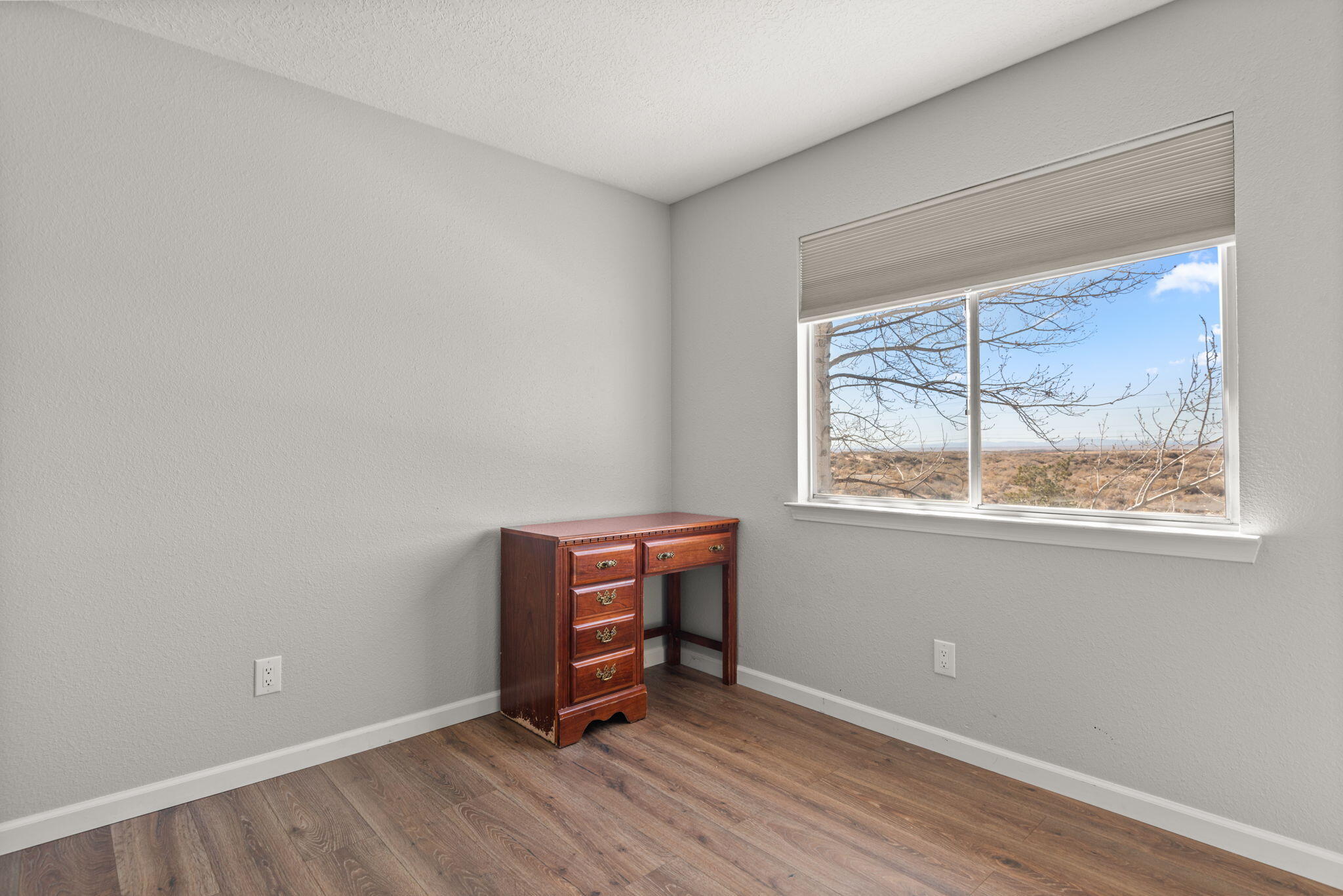 23 Apache Plume Road, Los Lunas, New Mexico image 14