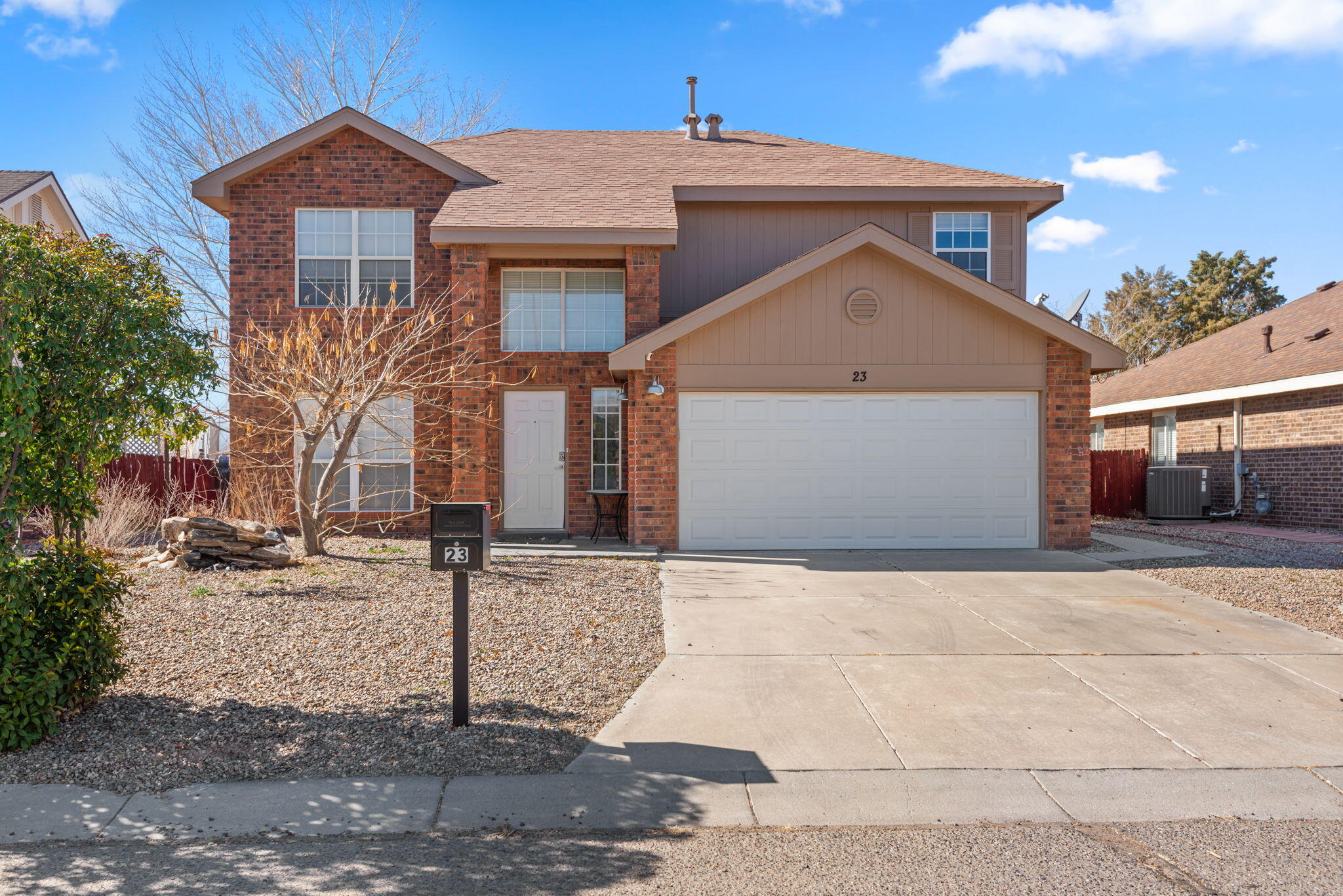 23 Apache Plume Road, Los Lunas, New Mexico image 1