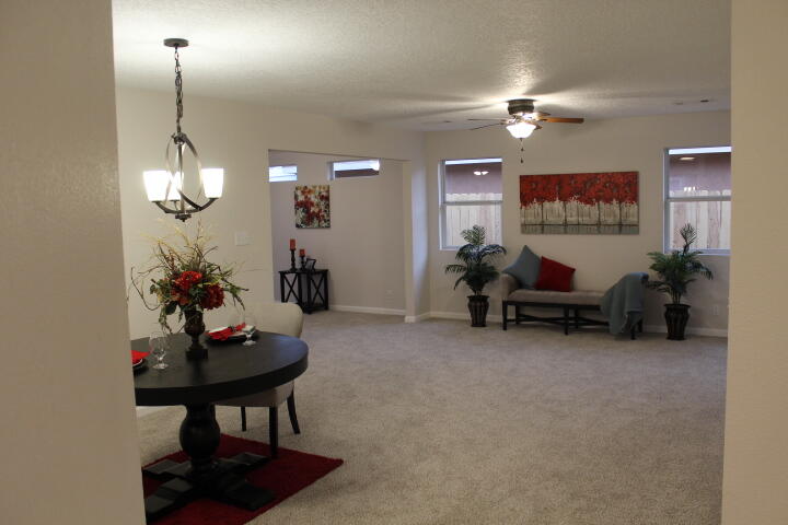 3412 Martin Meadows Drive, Rio Rancho, New Mexico image 2