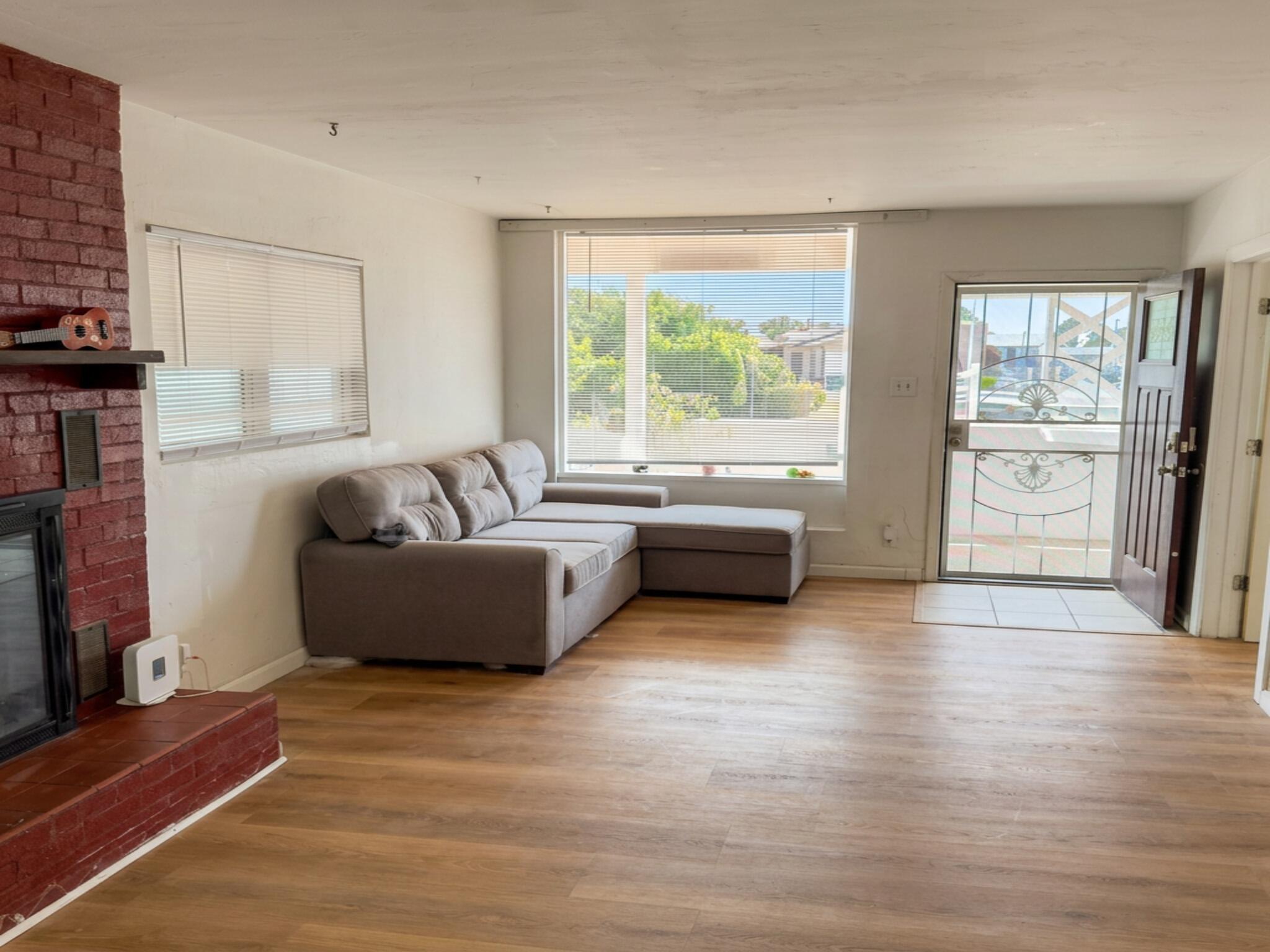 8819 Menaul Boulevard NE