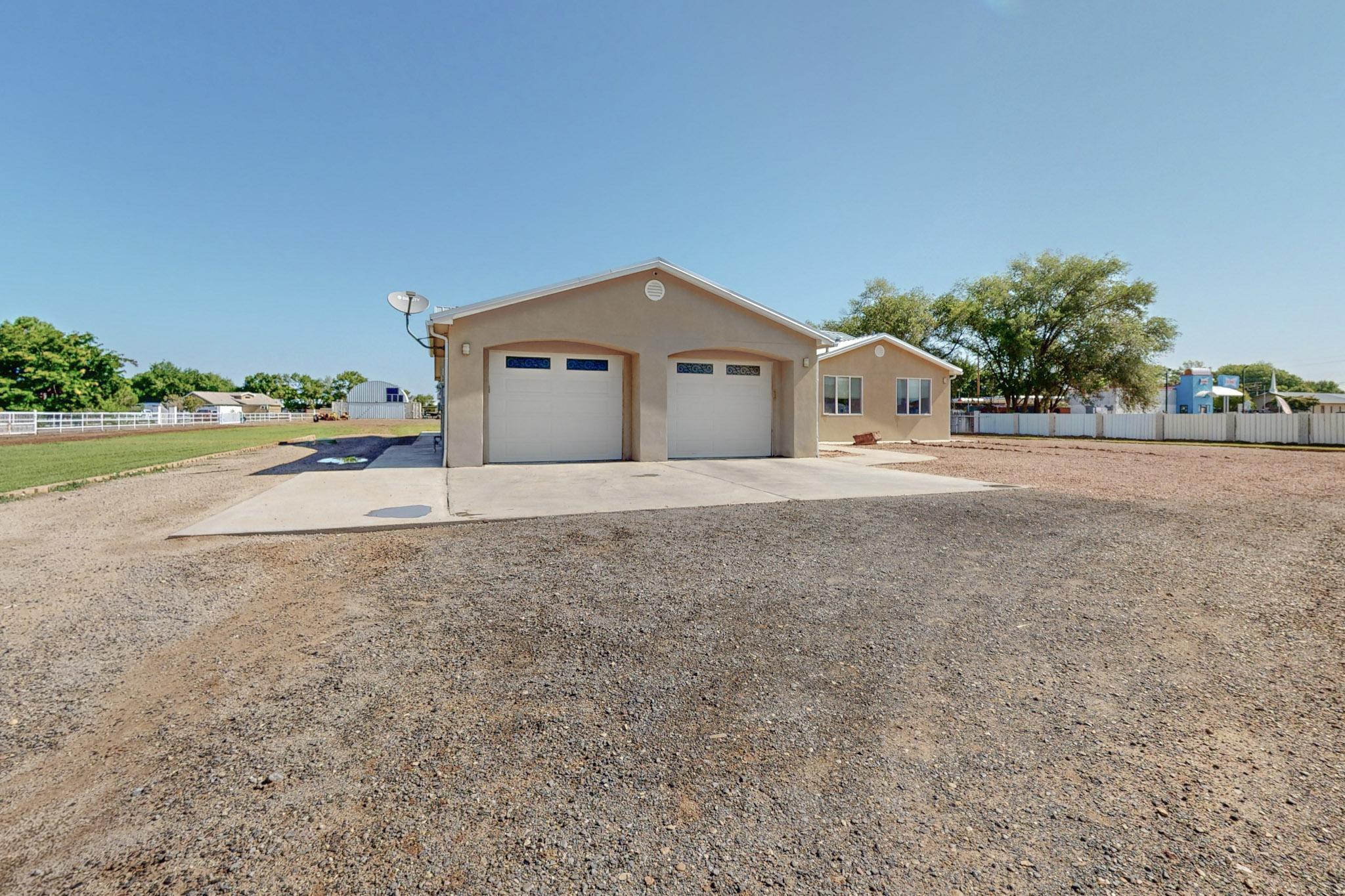 170 Esperanza Drive, Bosque Farms, New Mexico image 9