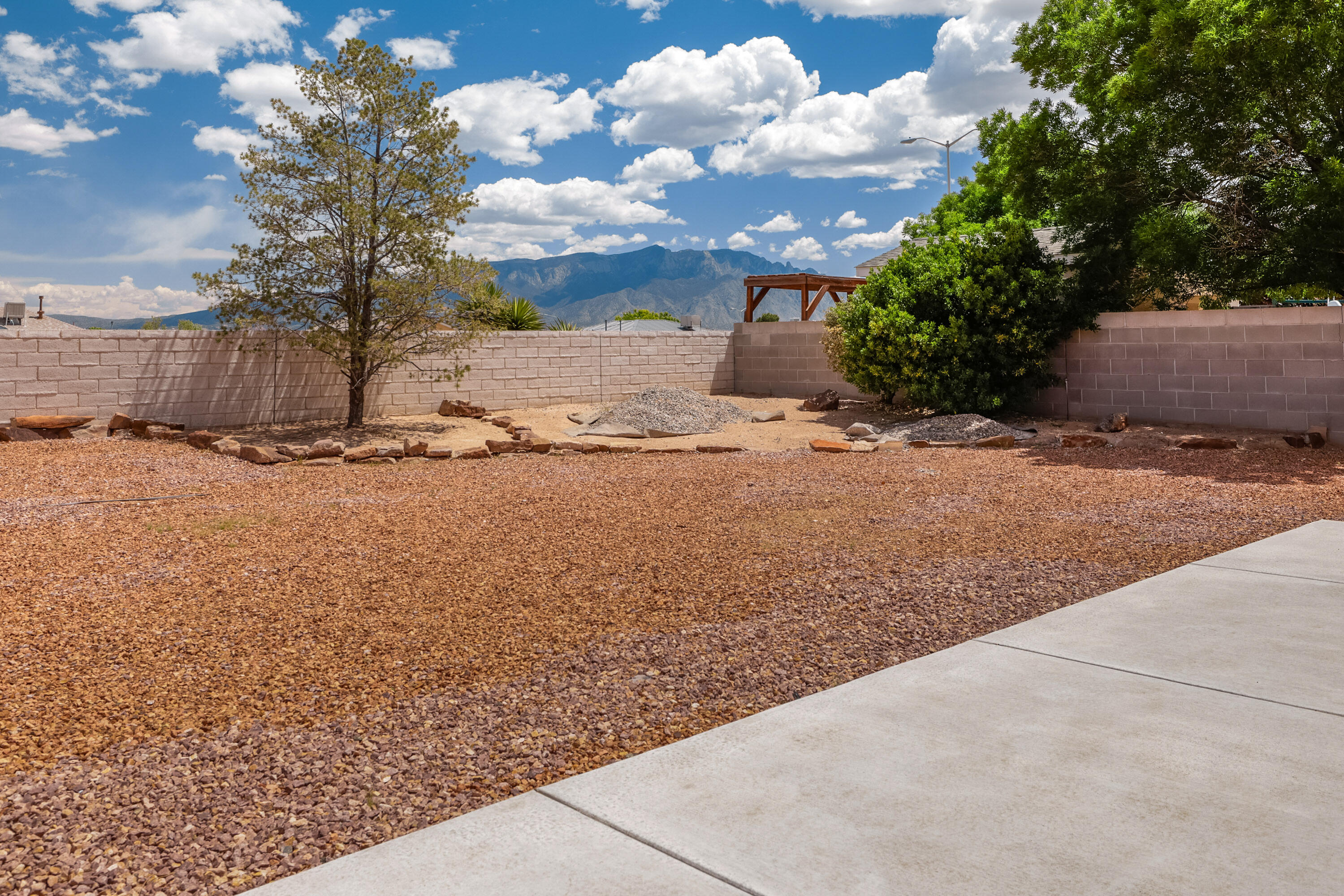 6534 Freemont Hills Loop, Rio Rancho, New Mexico image 23