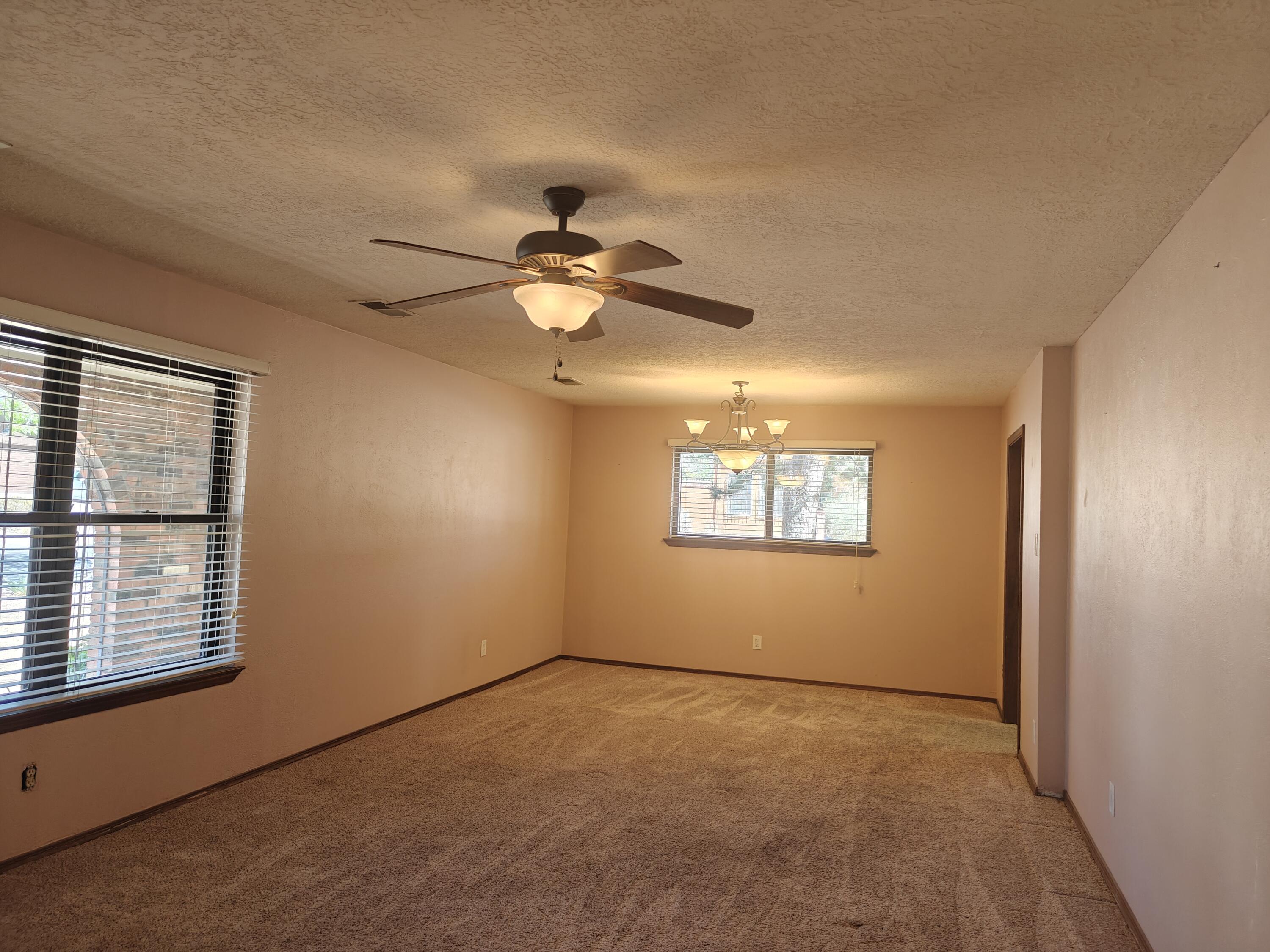 9216 Hilton Place NE