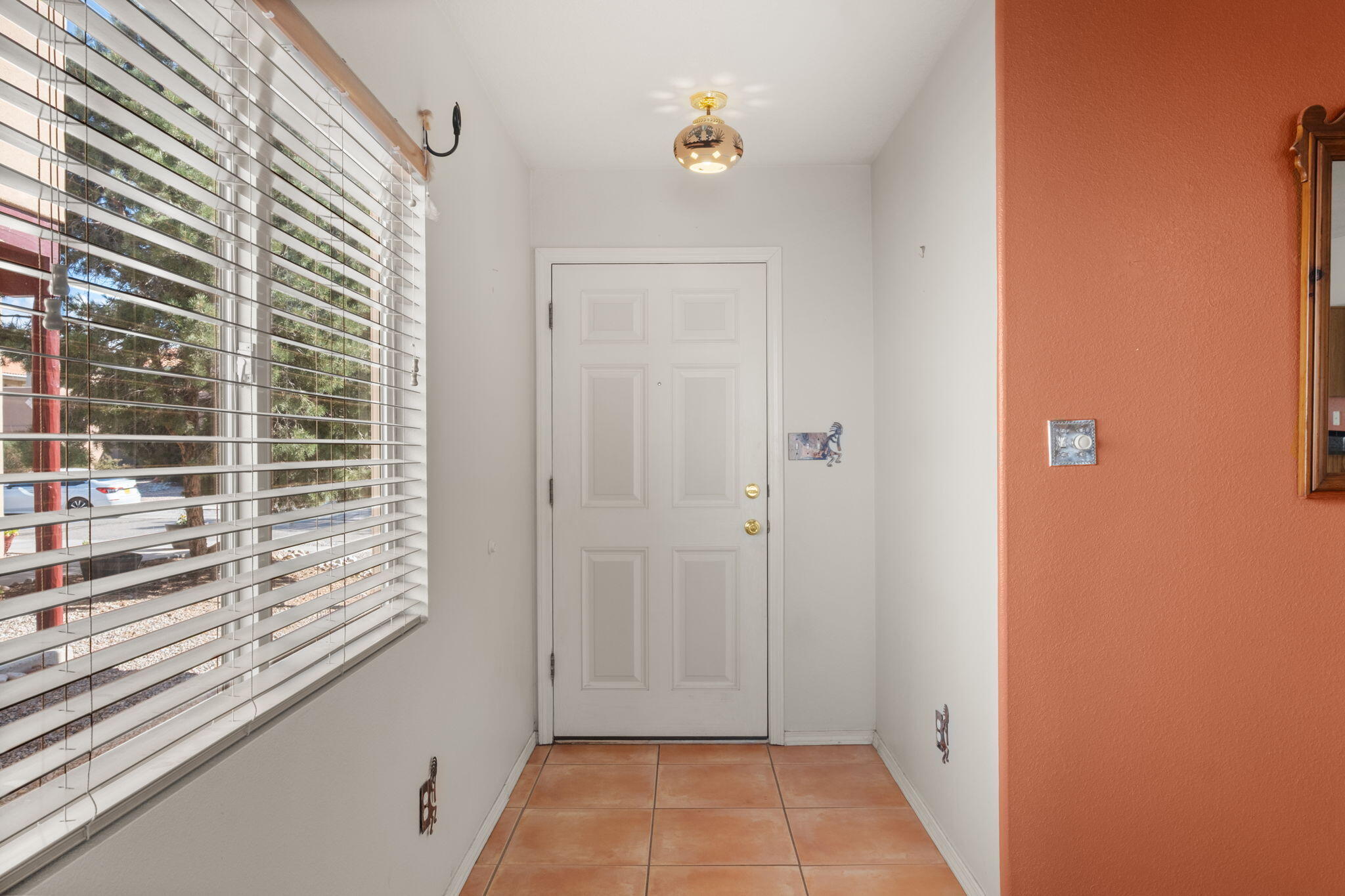 1509 VISTA MONTE Drive NE