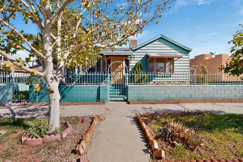 Photo of 602 High Street SE, Albuquerque, NM 87102 (MLS # 1112784)