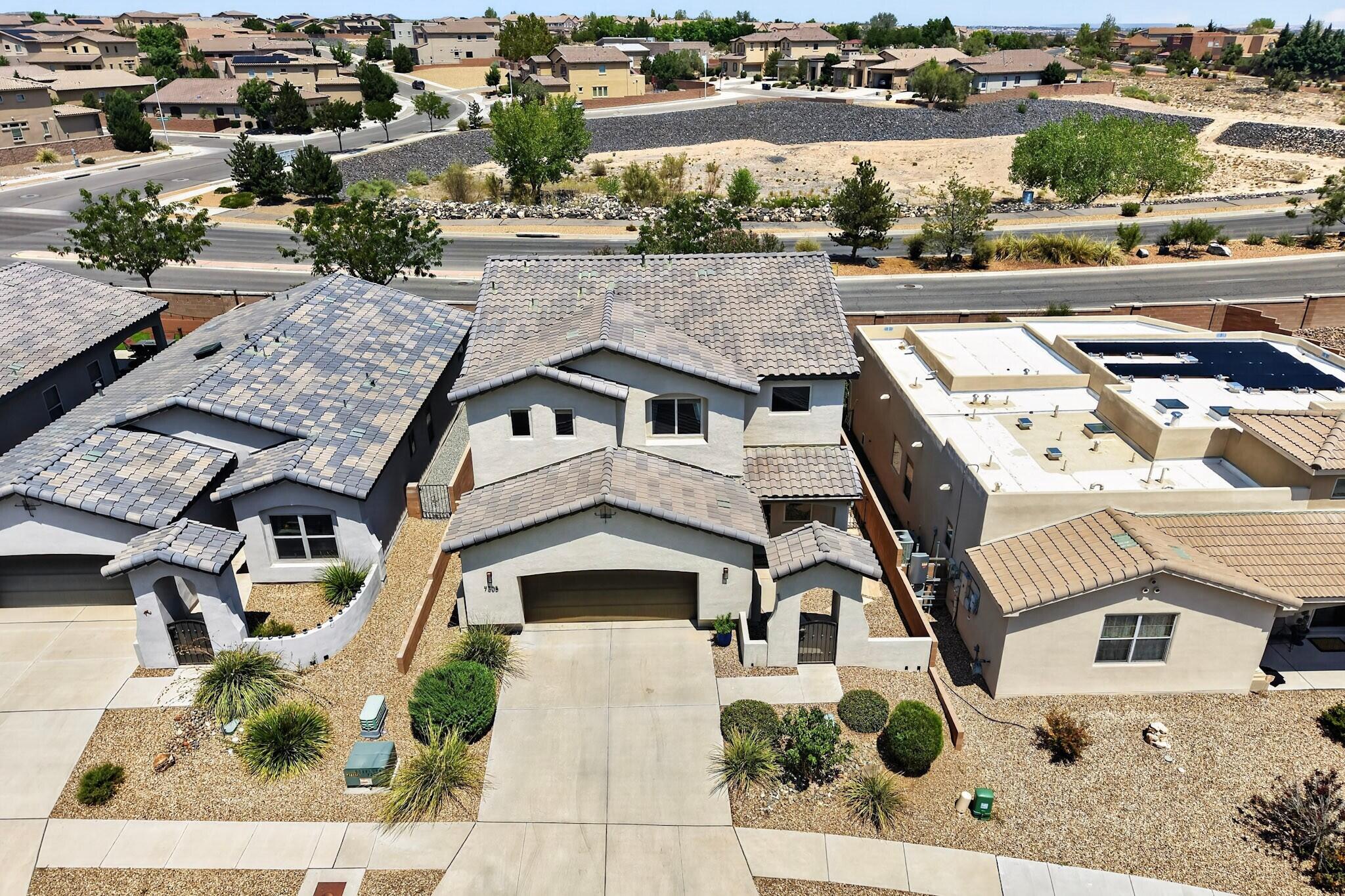 7305 Valle Jardin Lane NW