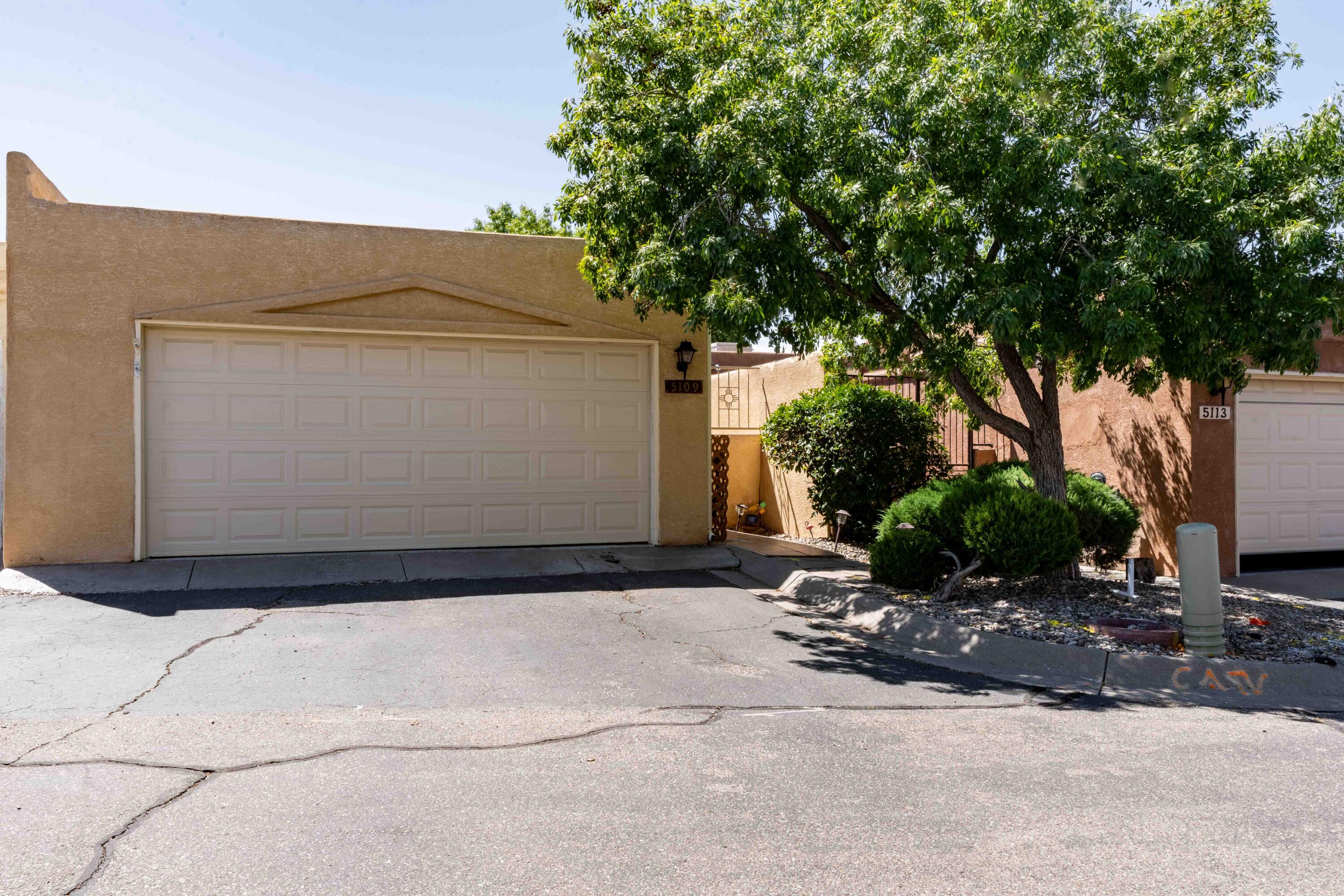 5109 La Fiesta Drive, Albuquerque, New Mexico image 1