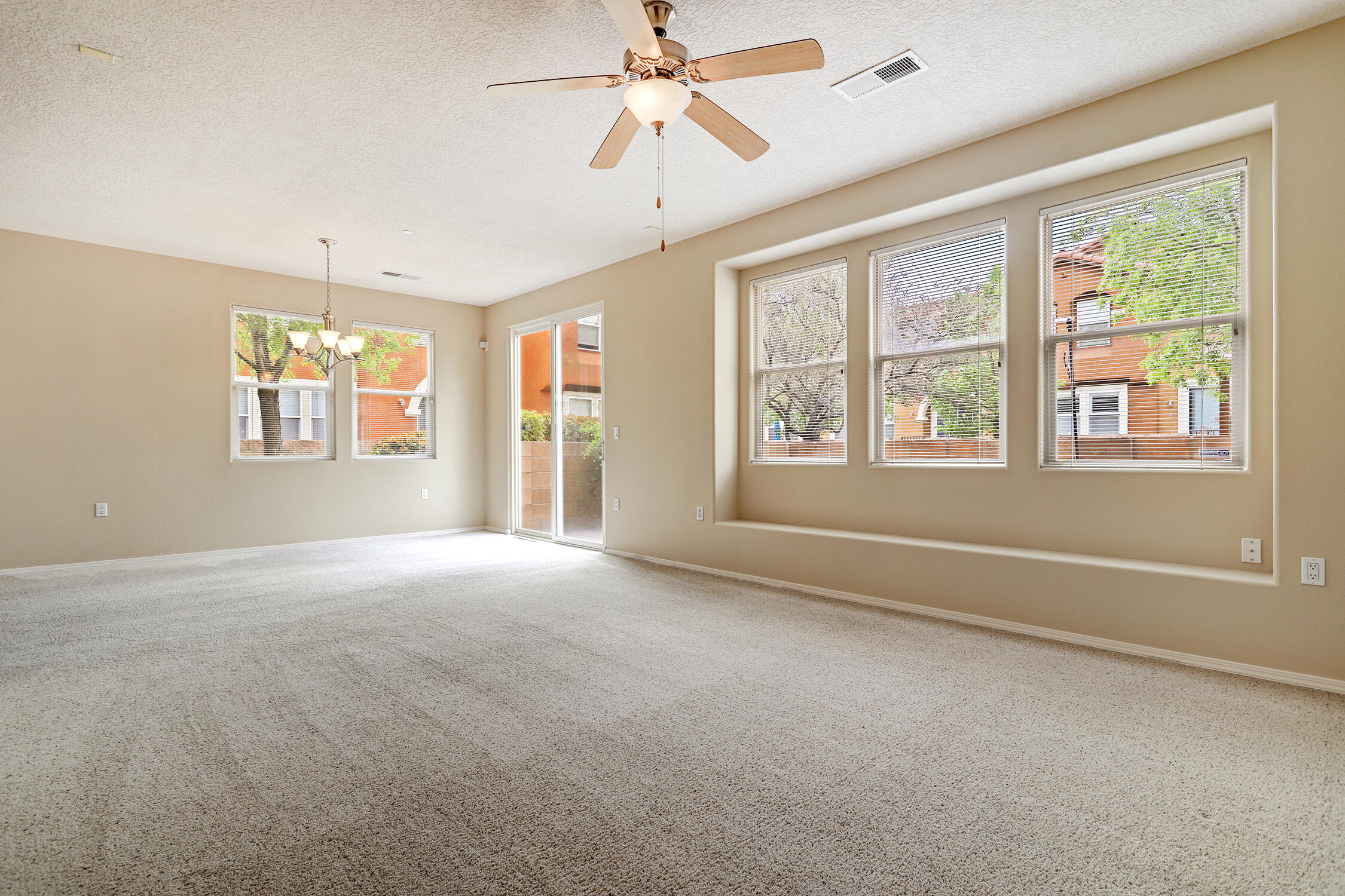 601 Menaul Boulevard #4002, Albuquerque, New Mexico image 7