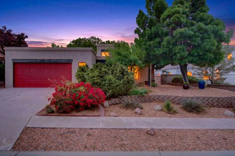 Homes For Sale - 8020 Corona Avenue<br/> Bernalillo County, Albuquerque, NM 87122