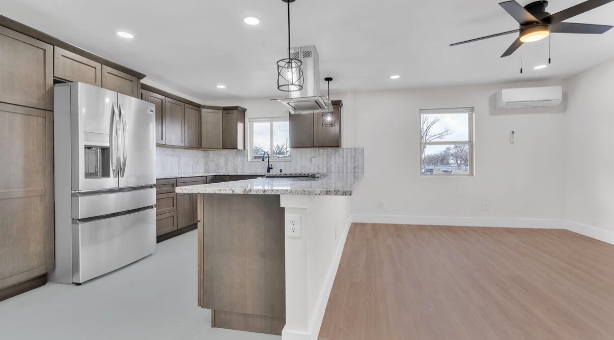 1144 Buena Vista Drive SE