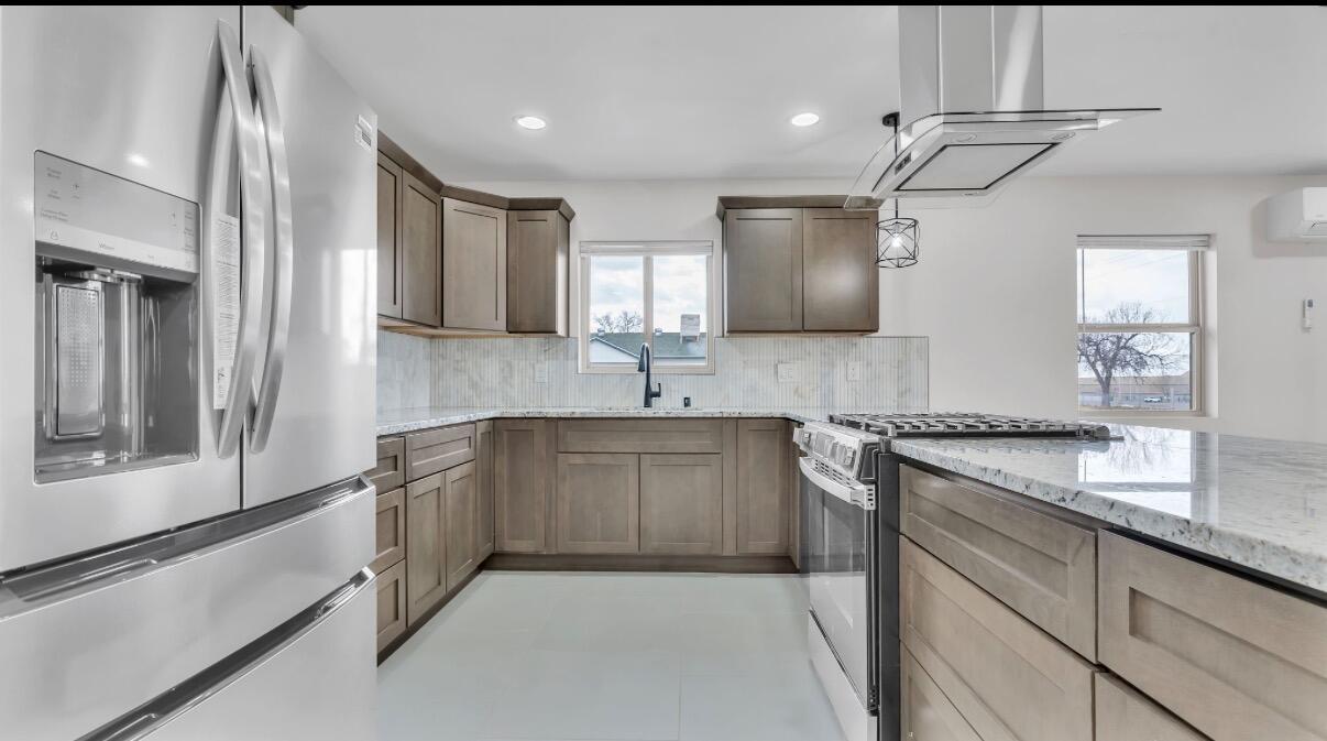 1144 Buena Vista Drive SE