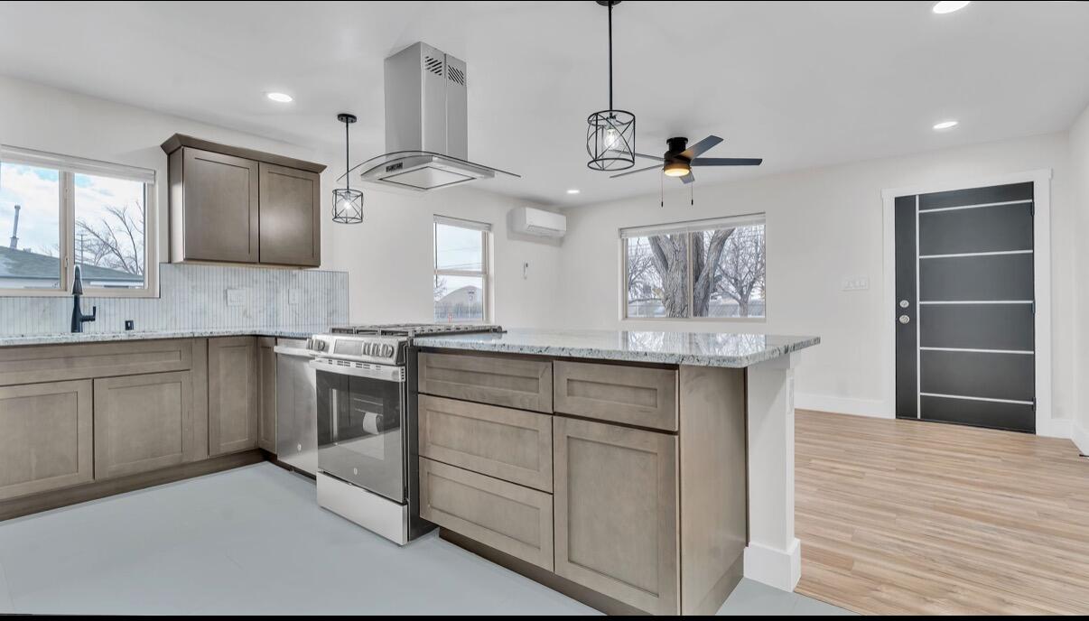 1144 Buena Vista Drive SE