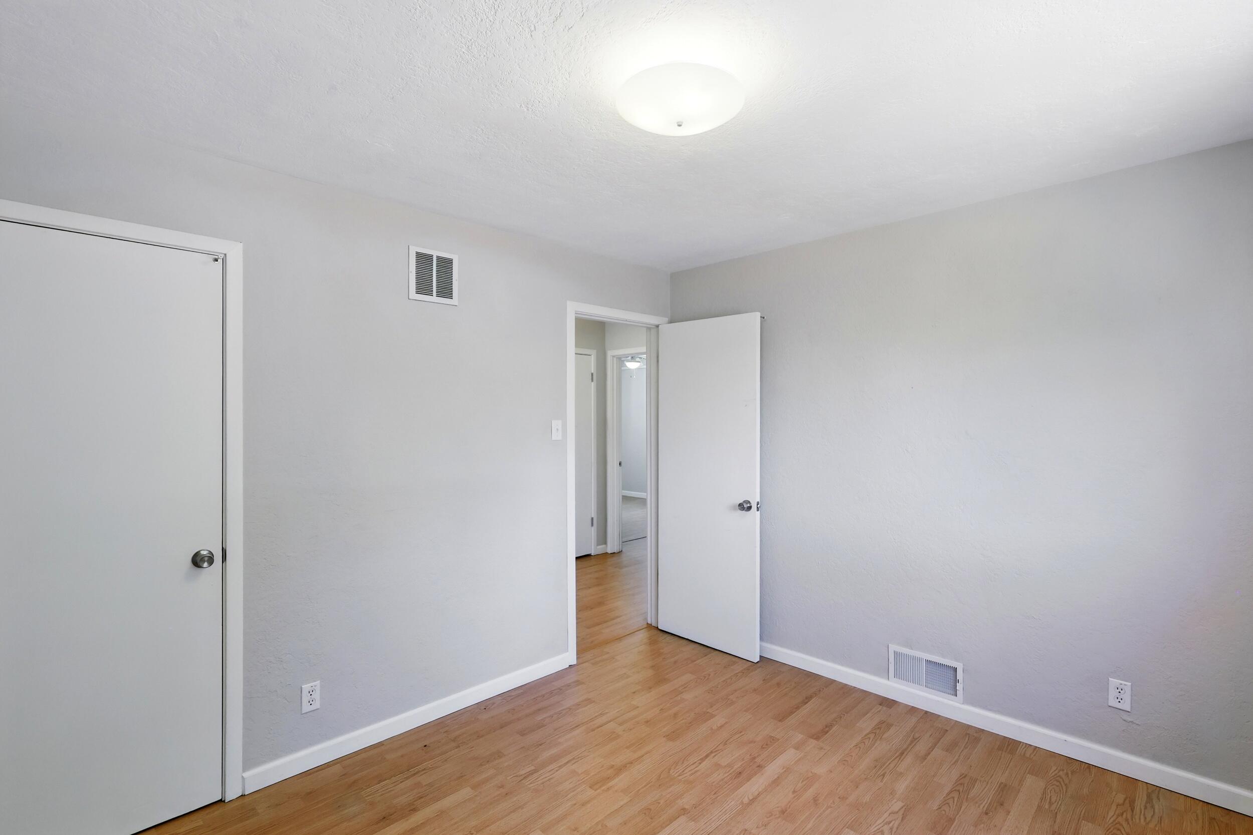 9722 Apache Avenue, Albuquerque, New Mexico image 30