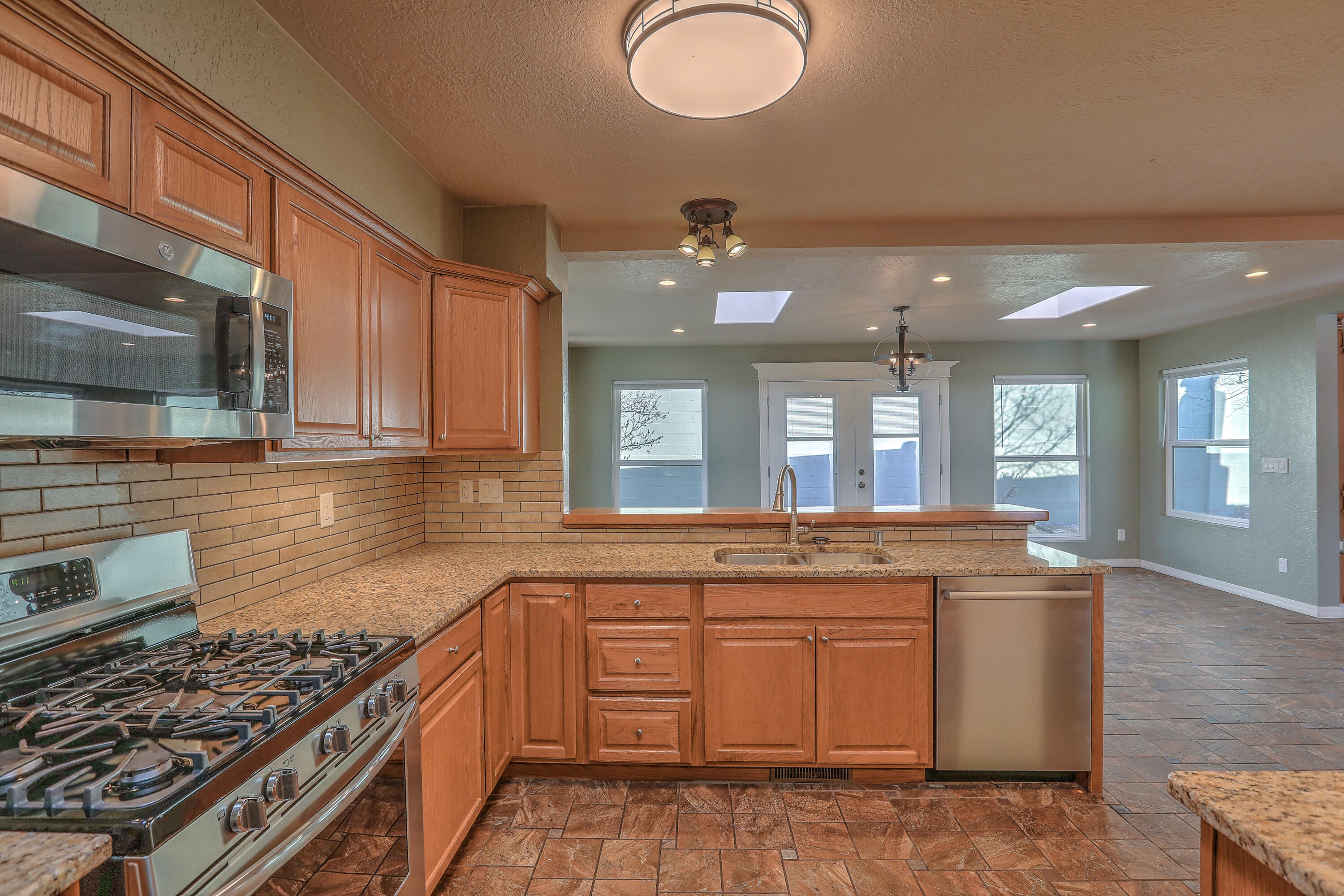 2512 Punta De Vista Drive, Albuquerque, New Mexico image 15