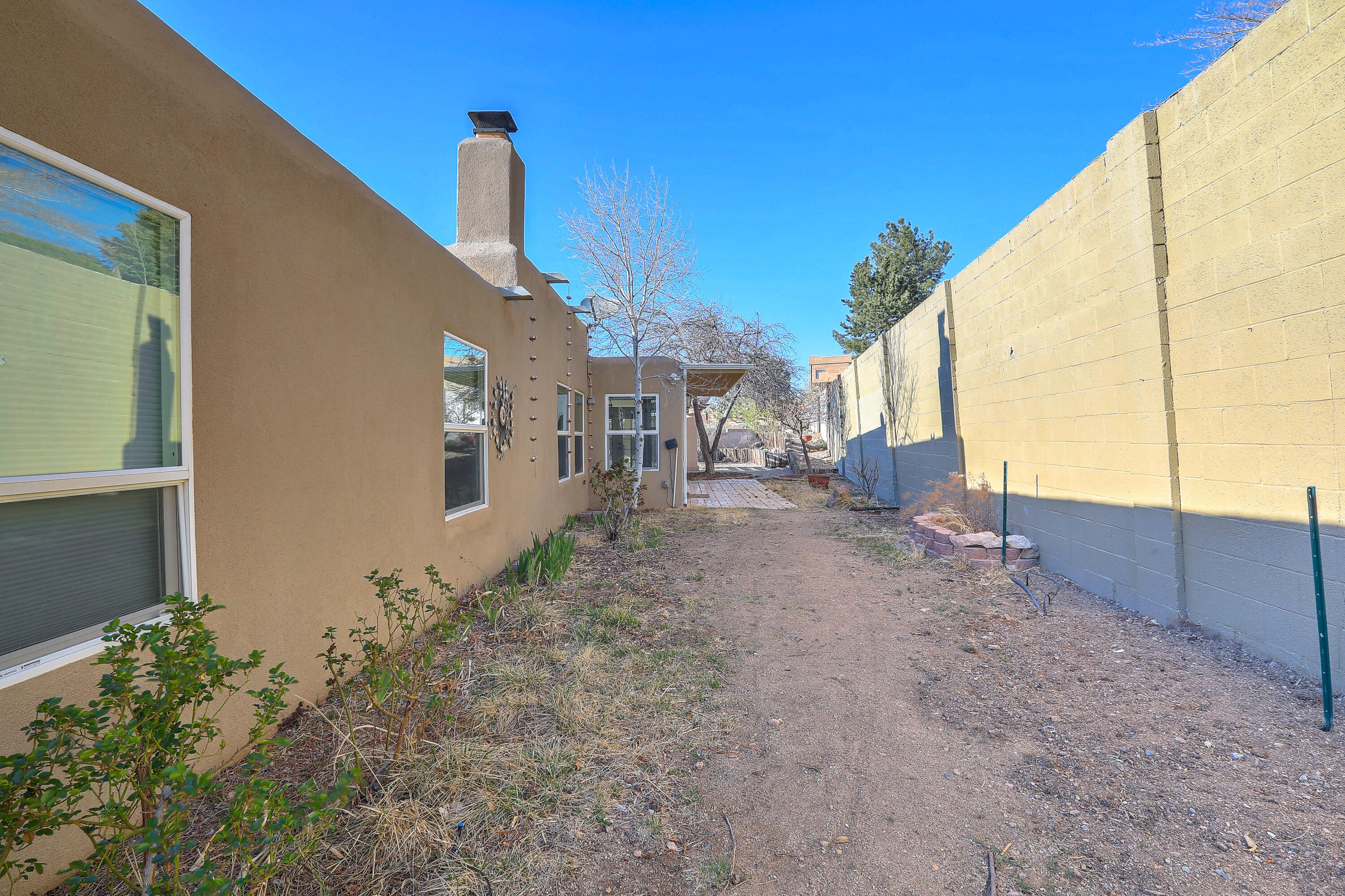 2512 Punta De Vista Drive, Albuquerque, New Mexico image 23