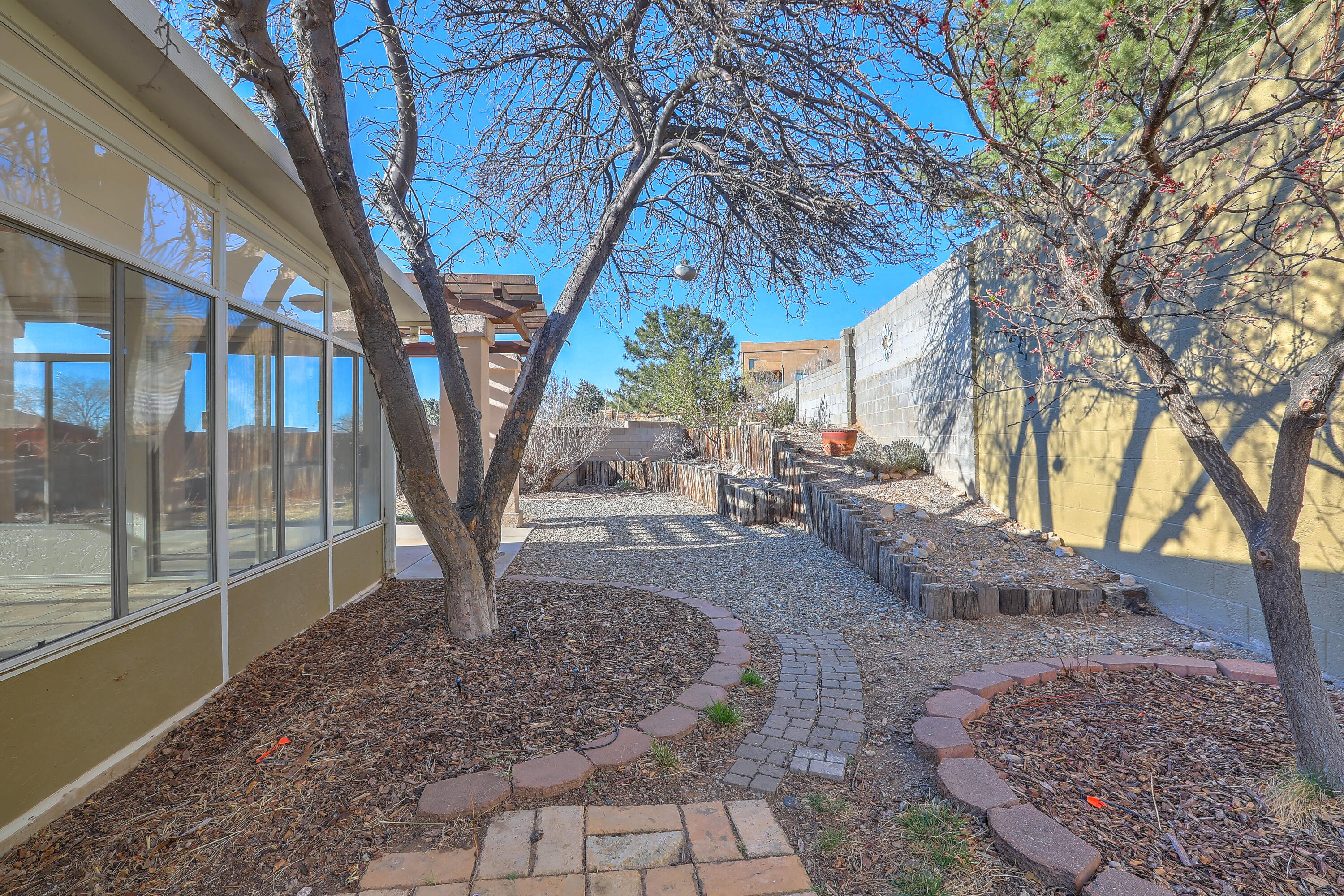 2512 Punta De Vista Drive, Albuquerque, New Mexico image 39