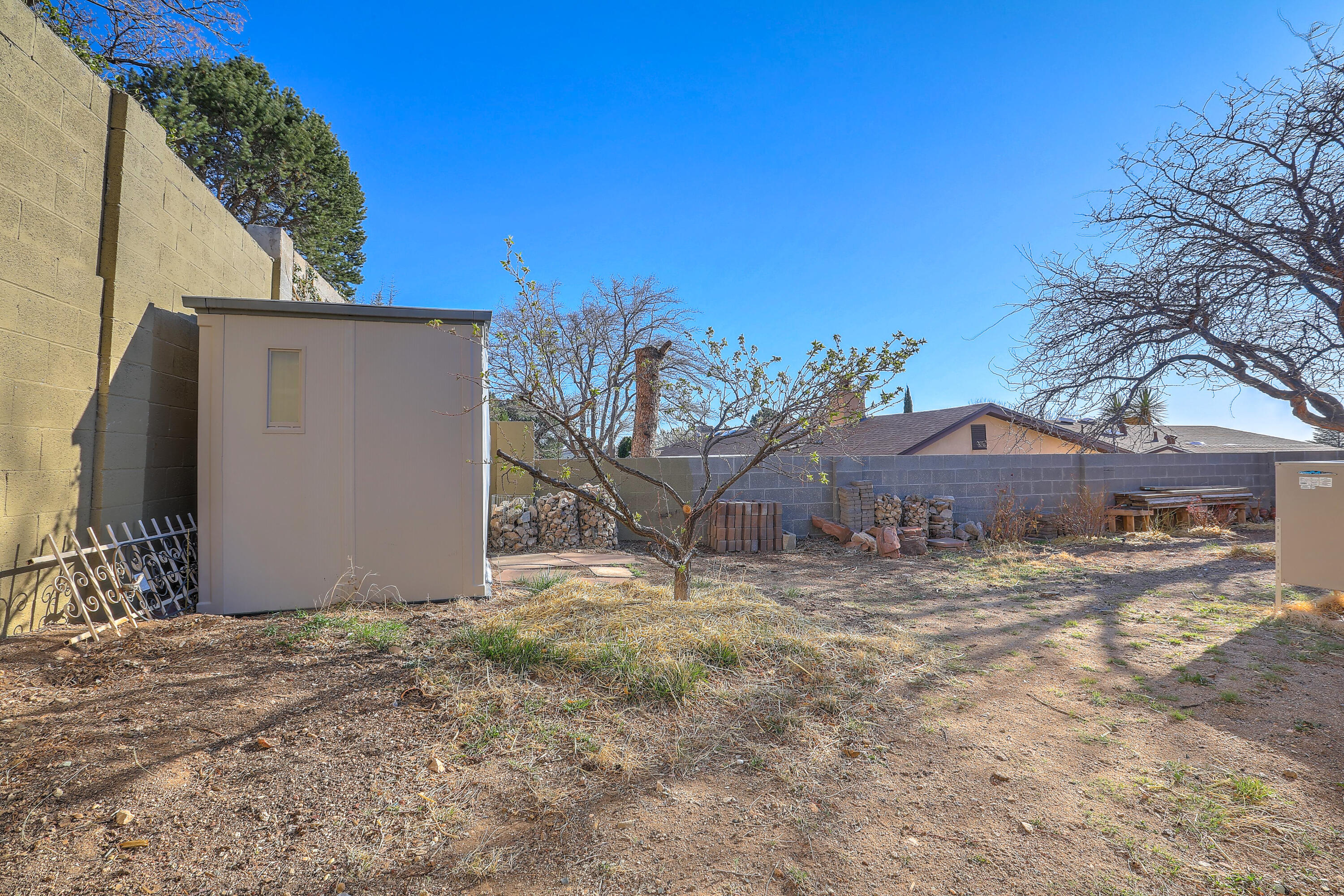 2512 Punta De Vista Drive, Albuquerque, New Mexico image 40