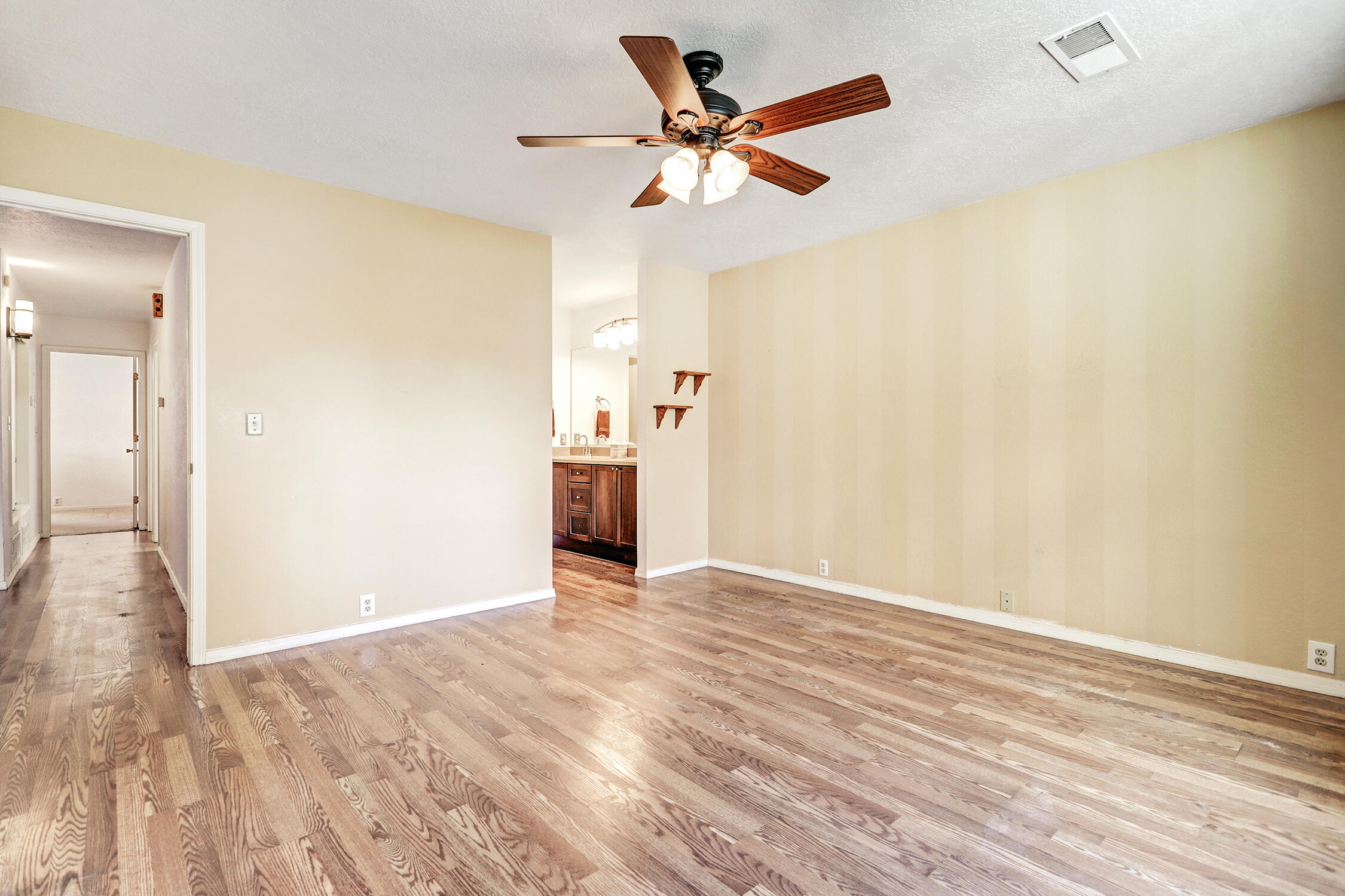 10801 Central Park Drive, Albuquerque, New Mexico image 9