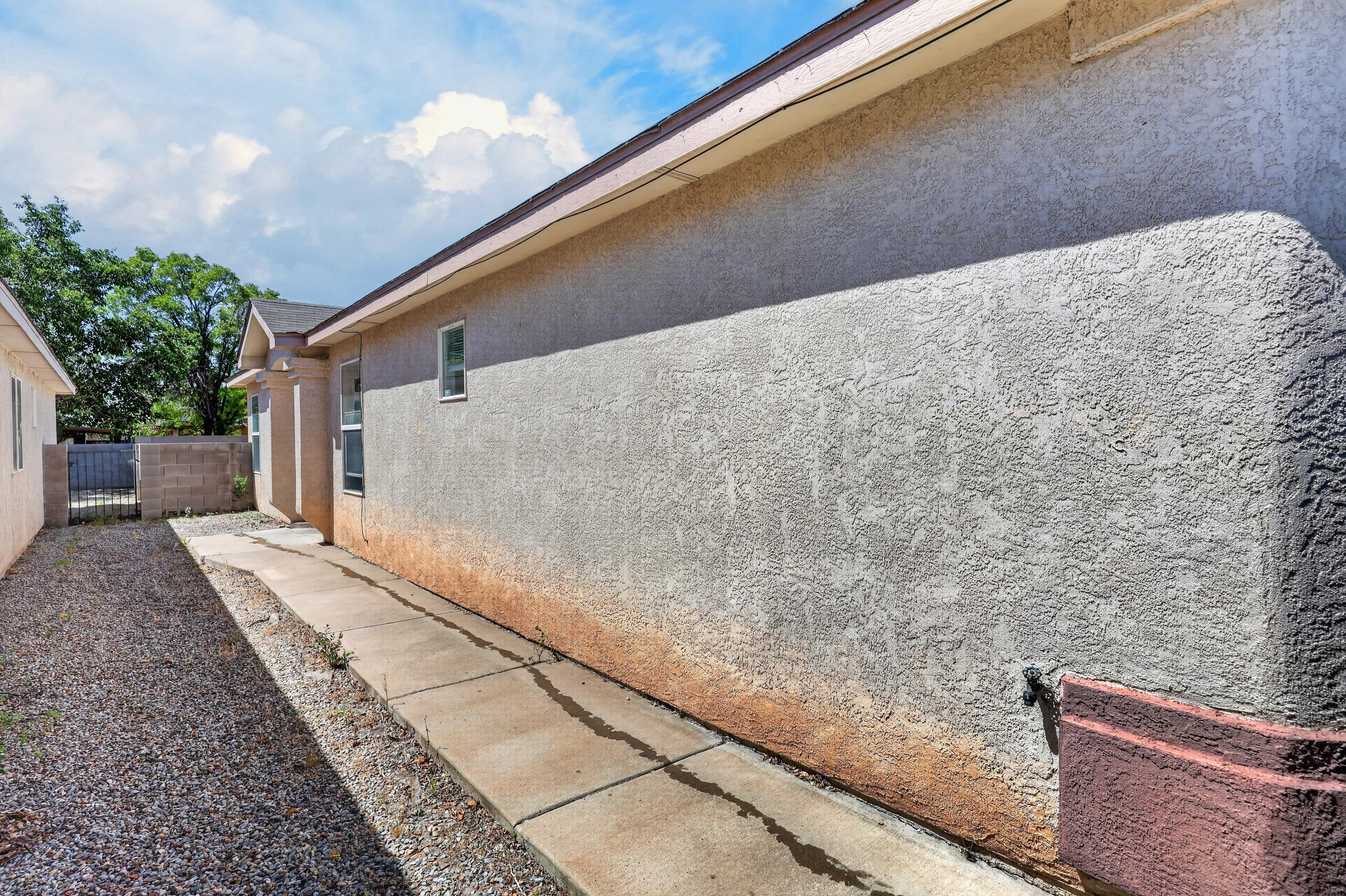 8008 Vista Estrella Lane SW
