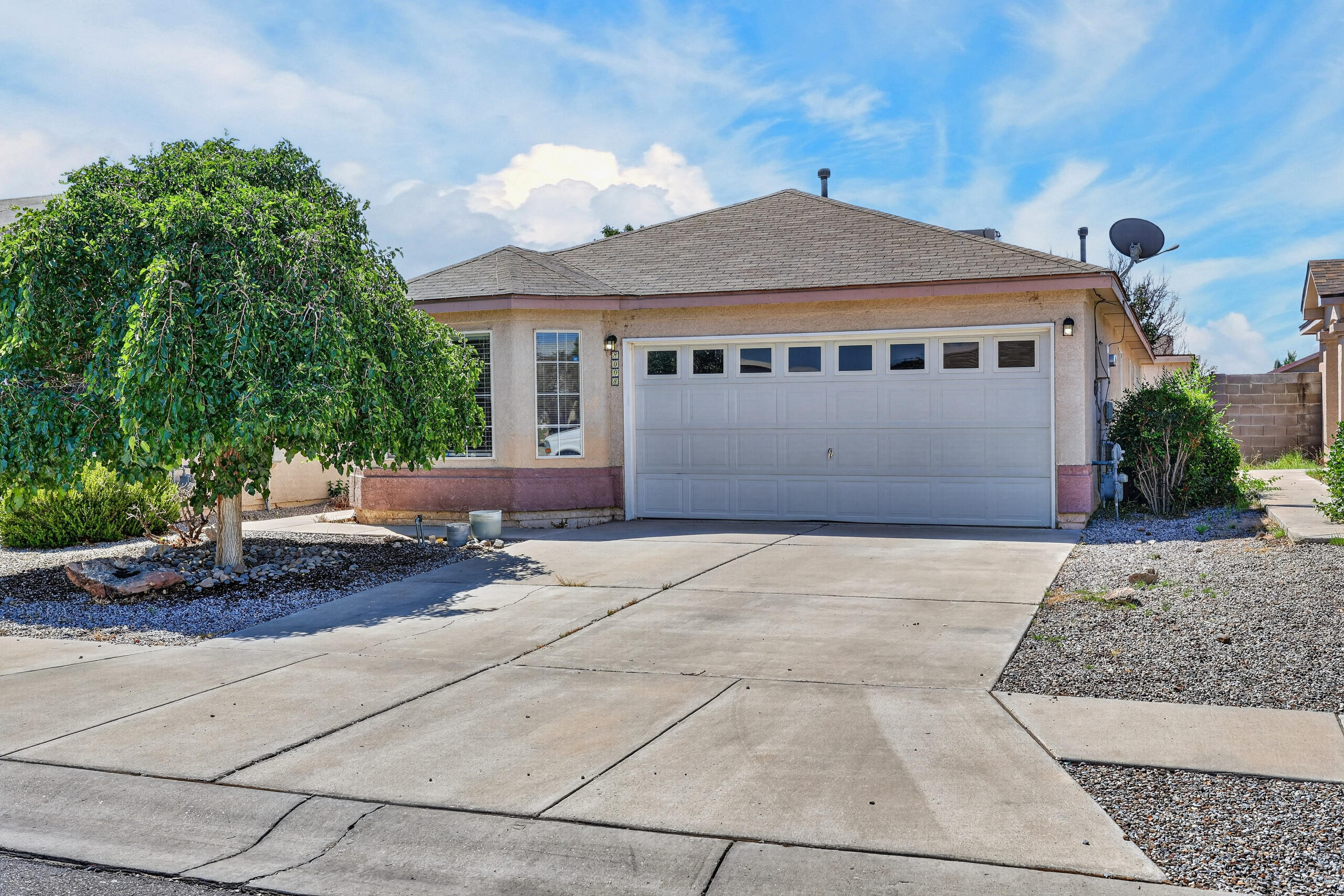 8008 Vista Estrella Lane SW