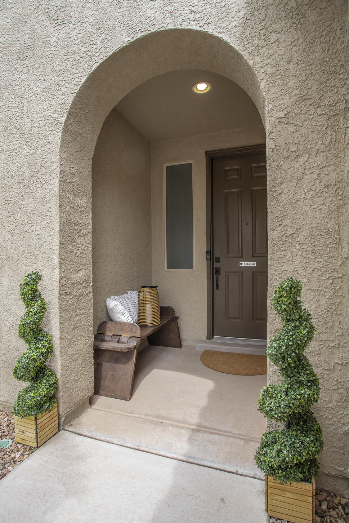 2829 Delicias Road SE