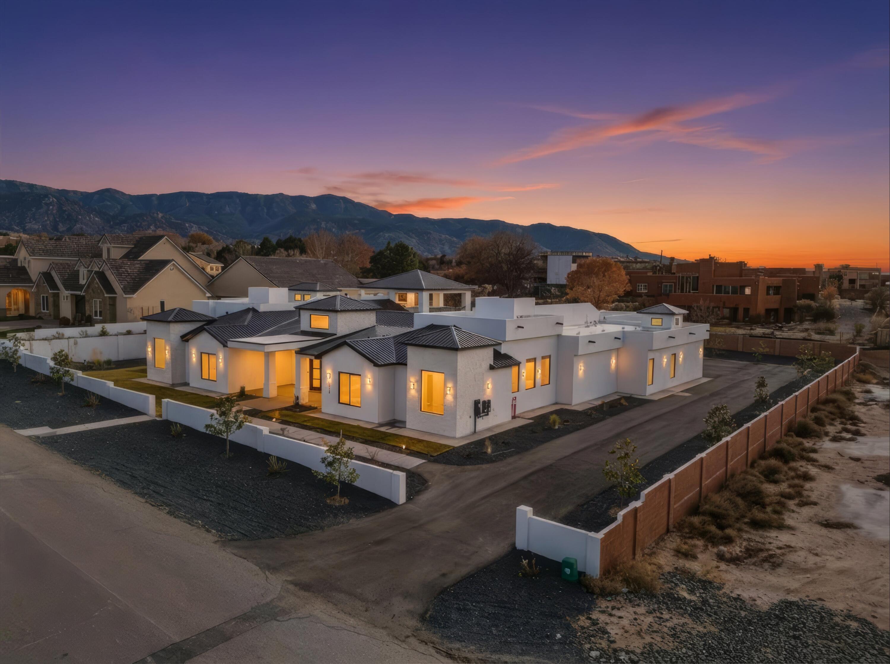 11704 Anaheim Avenue NE