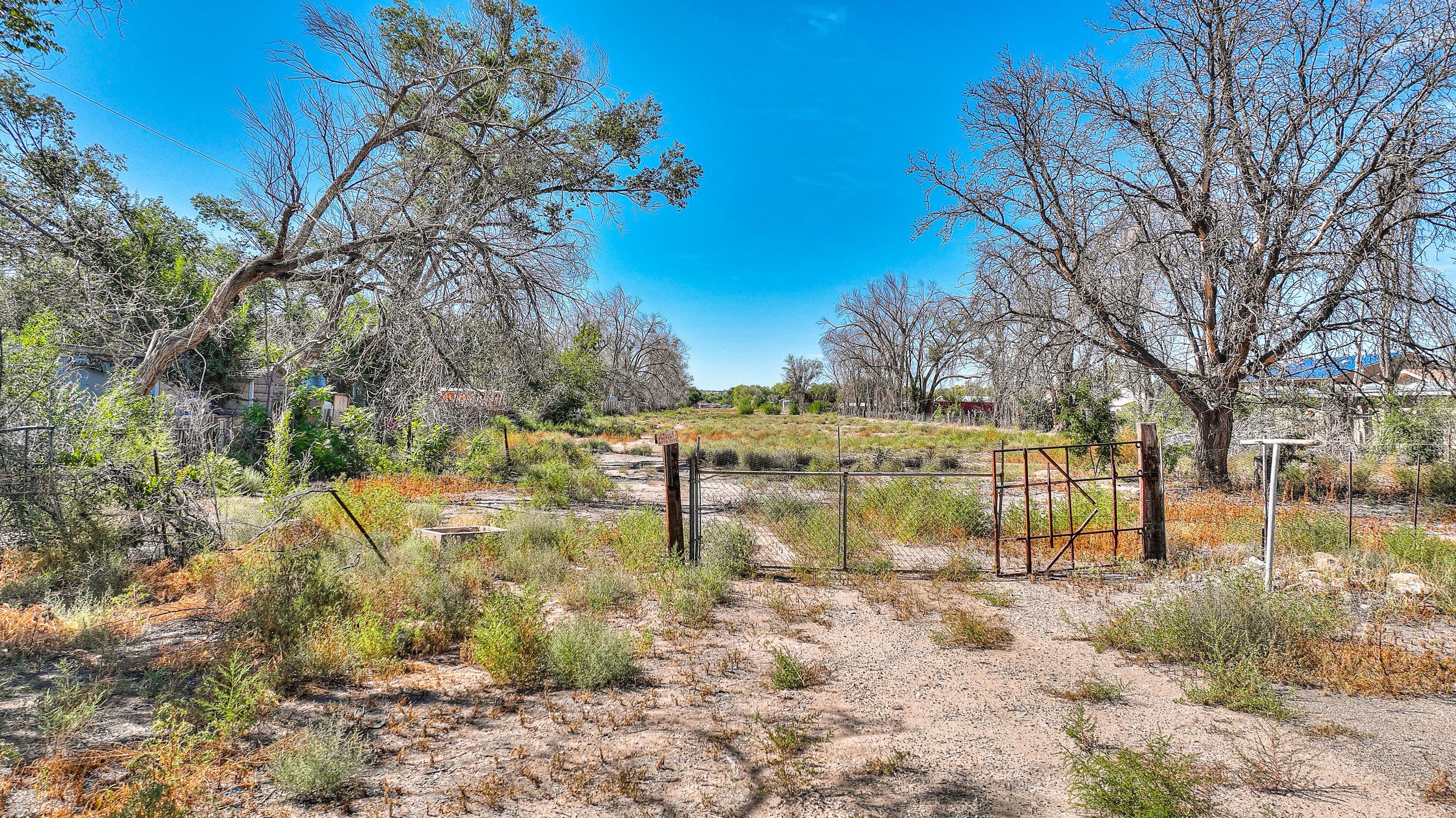 8817 4th Street, Los Ranchos, New Mexico image 8