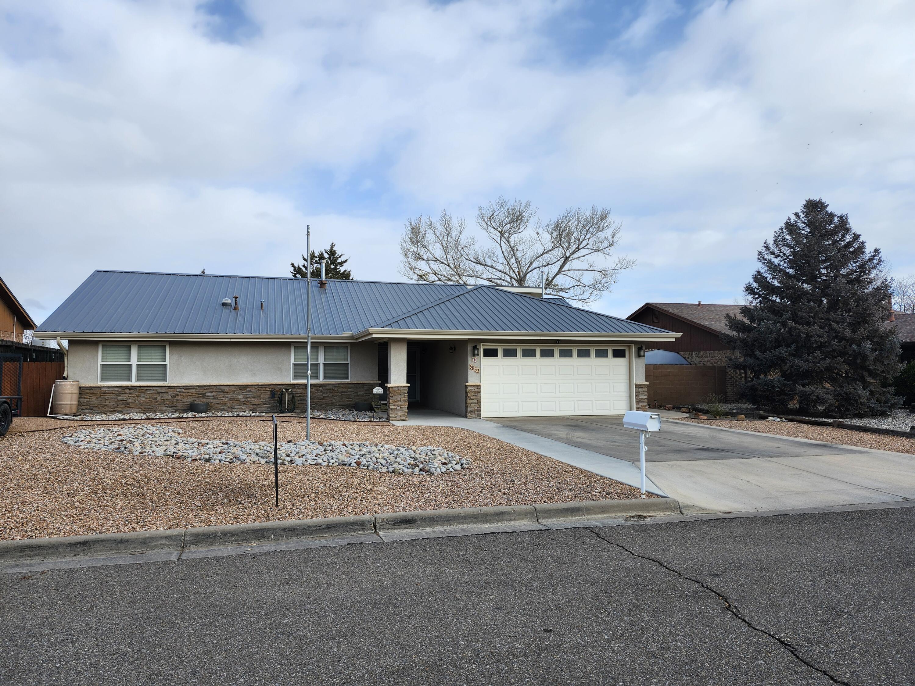 5833 Ave La Mirada, Albuquerque, New Mexico image 1