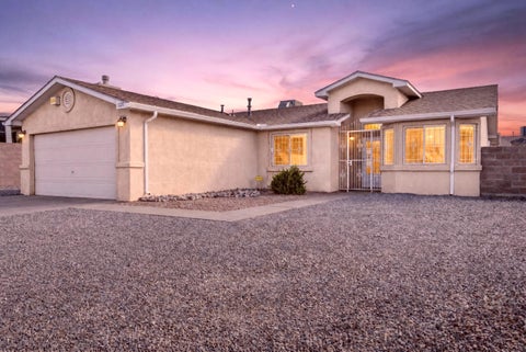 Homes For Sale - 1320 Quiet Desert Drive<br/> Bernalillo County, Albuquerque, NM 87121