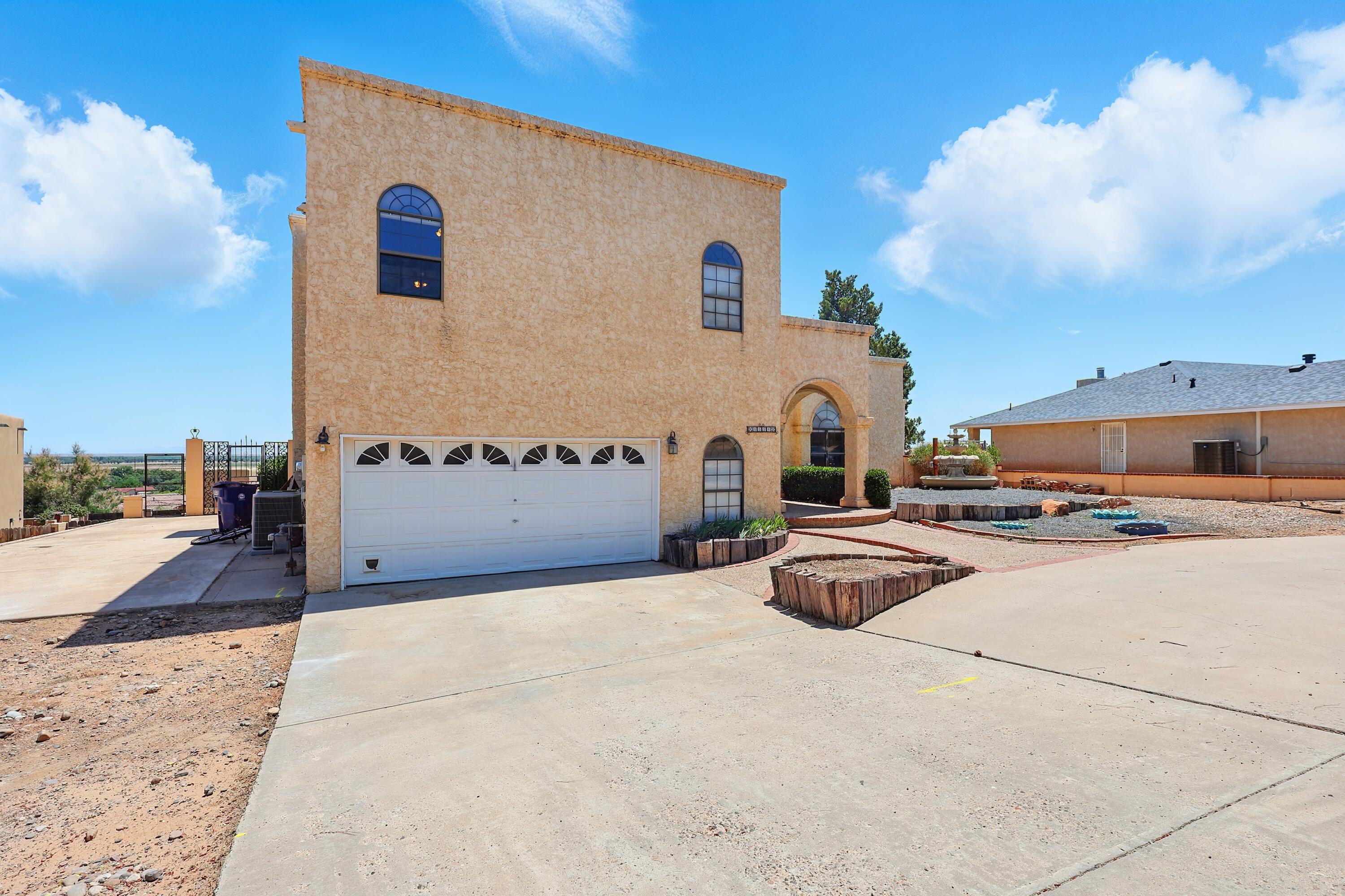 1551 Valley View Drive, Los Lunas, New Mexico image 2