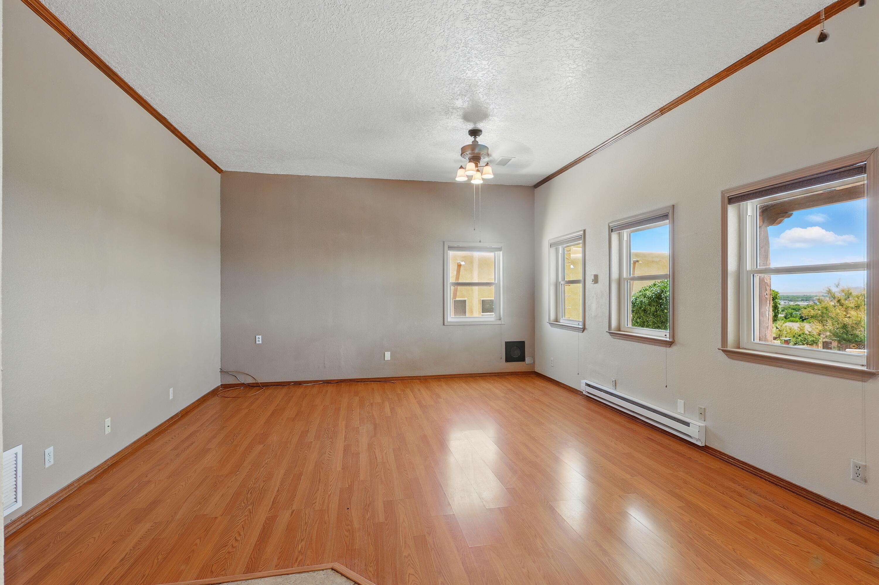 1551 Valley View Drive, Los Lunas, New Mexico image 19