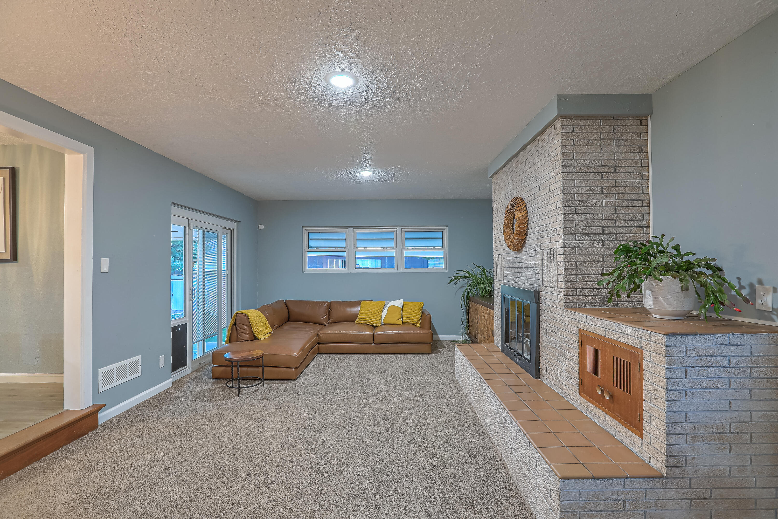 1521 Dartmouth Drive NE