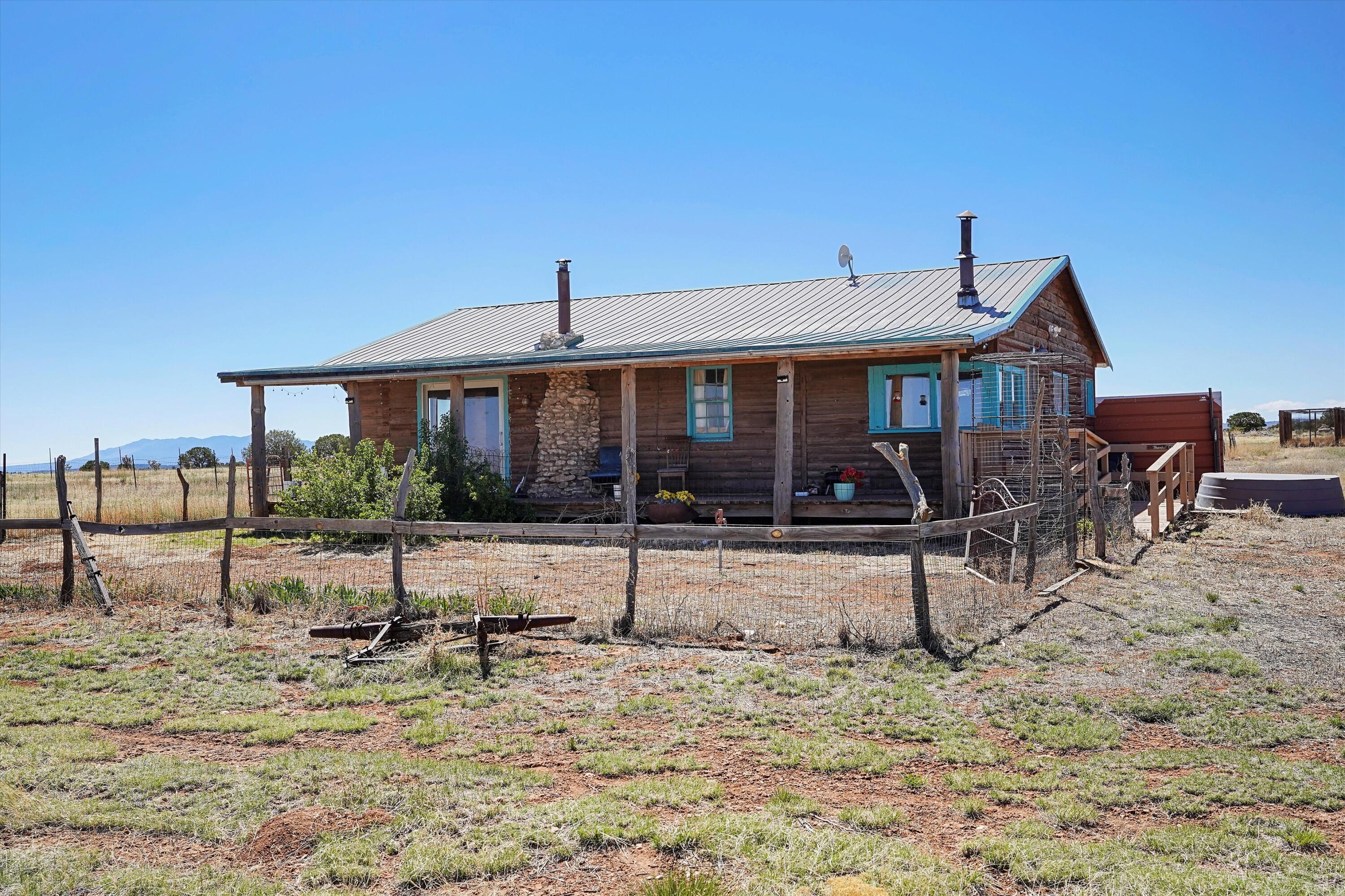 550 Peacock Road, McIntosh, New Mexico image 2