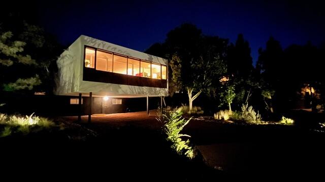 1731 Notre Dame Drive NE