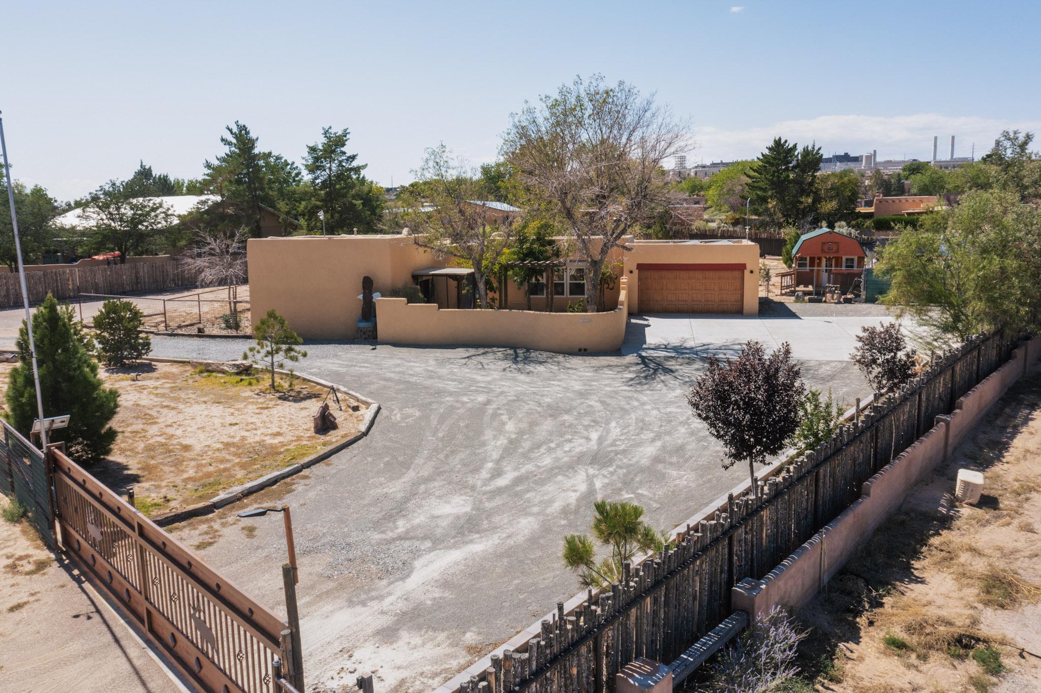 1039 W Meadowlark Lane, Corrales, New Mexico image 36