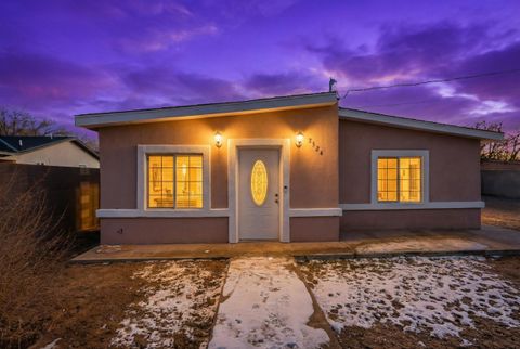 Photo of 2524 Mares Road SW, Albuquerque, NM 87105 (MLS # 1097847)