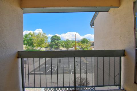 Photo of 4601 Carlisle Boulevard NE #D16, Albuquerque, NM 87109 (MLS # 1091417)