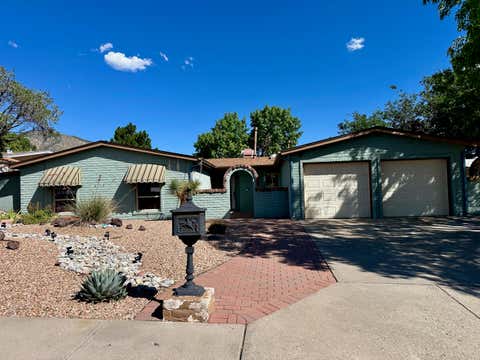 Photo of 11900 El Solindo Avenue NE, Albuquerque, NM 87111 (MLS # 1108246)