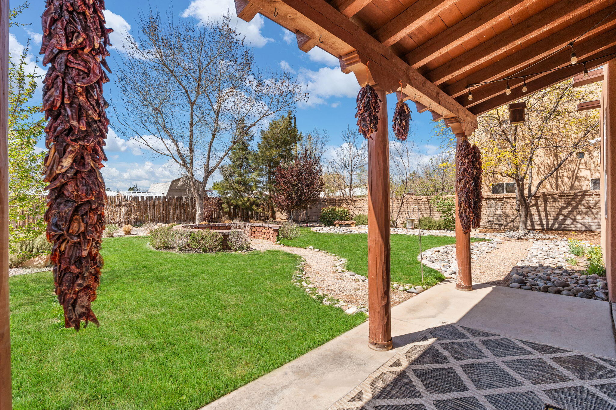 8913 Ortega Court, Los Ranchos, New Mexico image 38