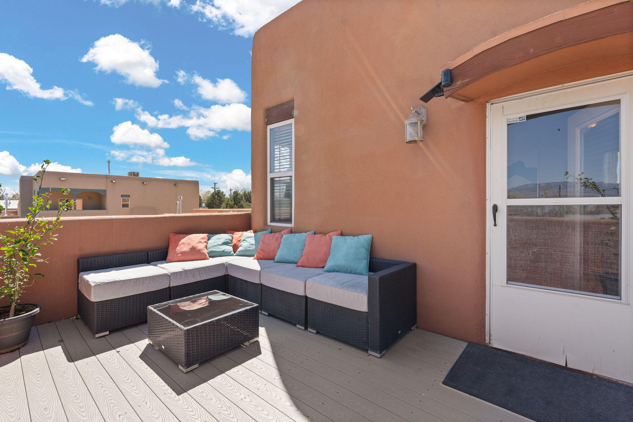 8913 Ortega Court, Los Ranchos, New Mexico image 24
