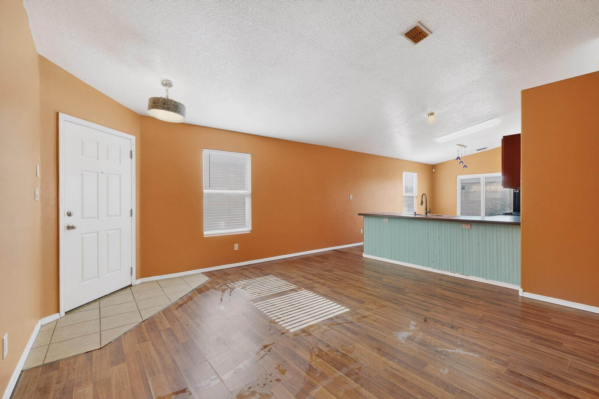 715 Redwood Street SW