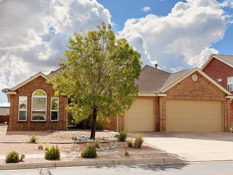 Homes For Sale - 2606 Corte Palos<br/> Albuquerque, NM 87124