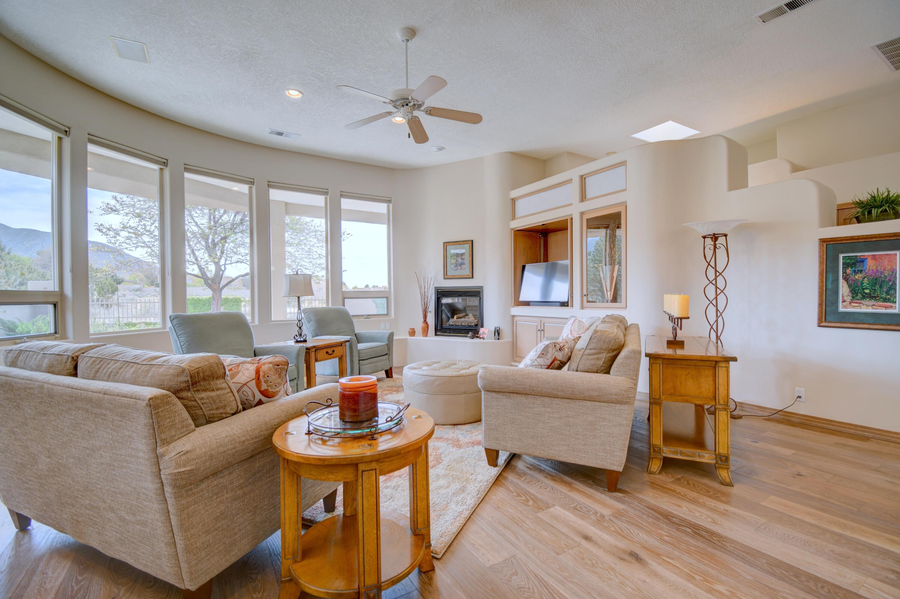 12816 Sandia Ridge Place NE