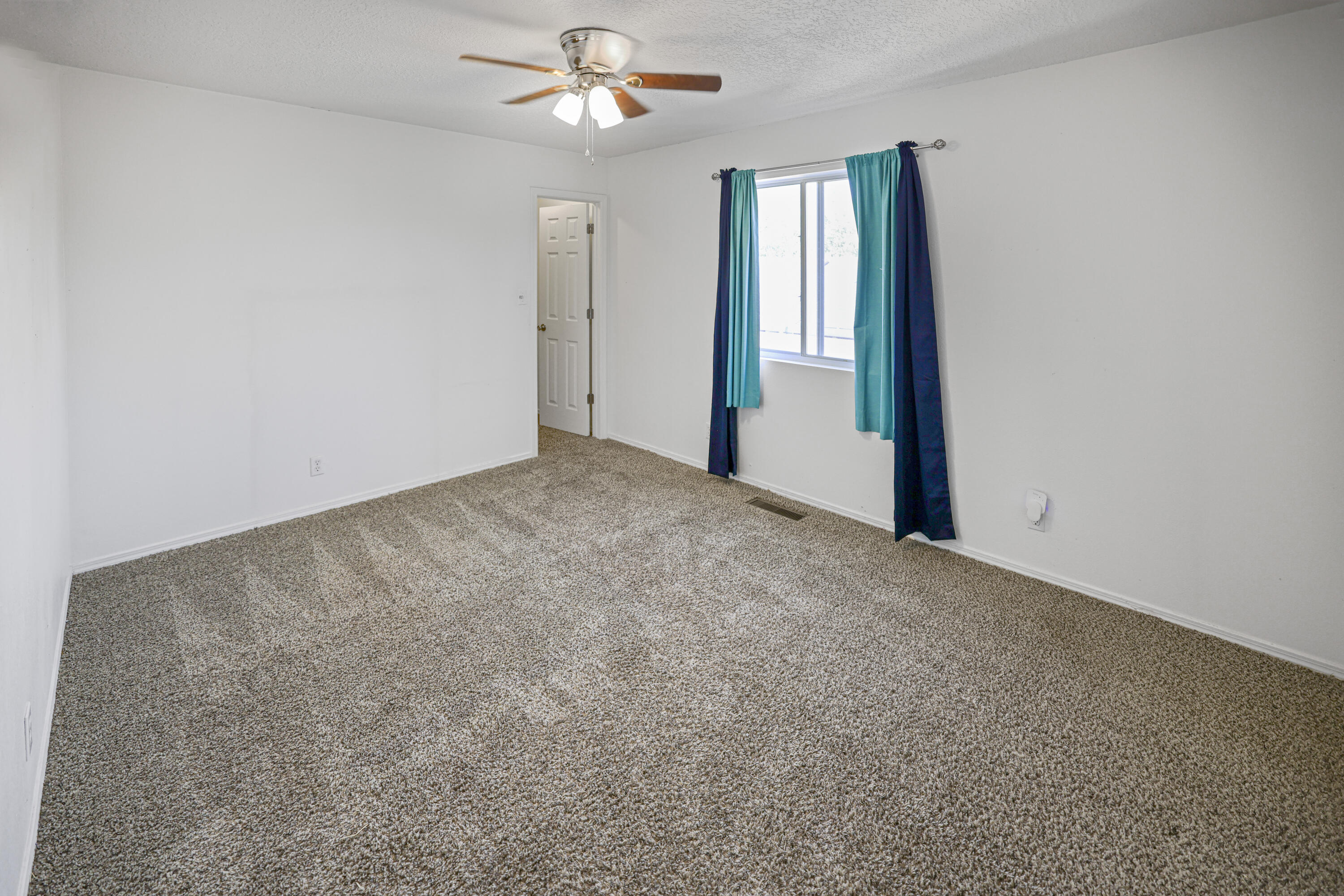 10132 Teal Road, Albuquerque, New Mexico image 34